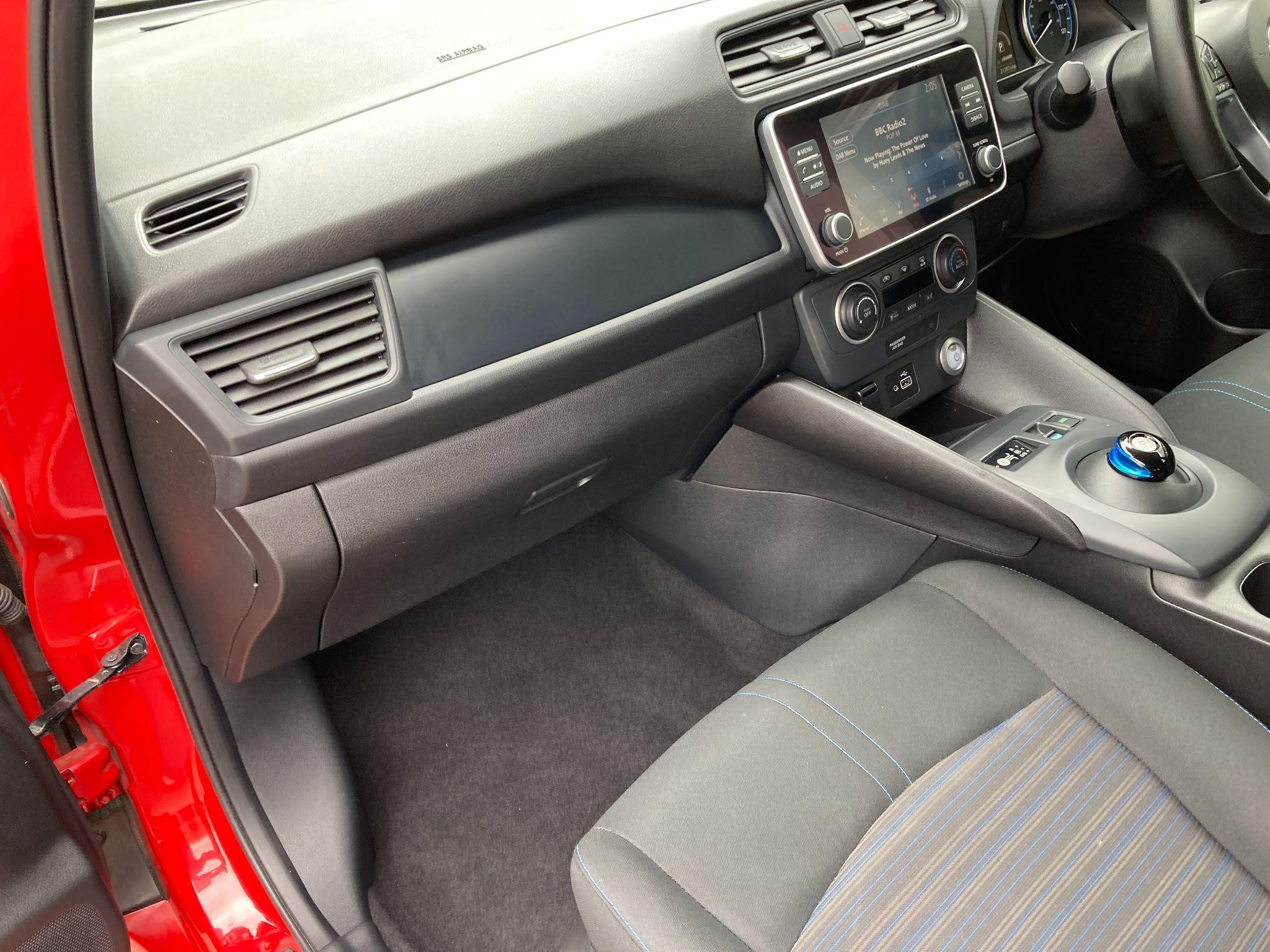 Nissan LEAF Image 20