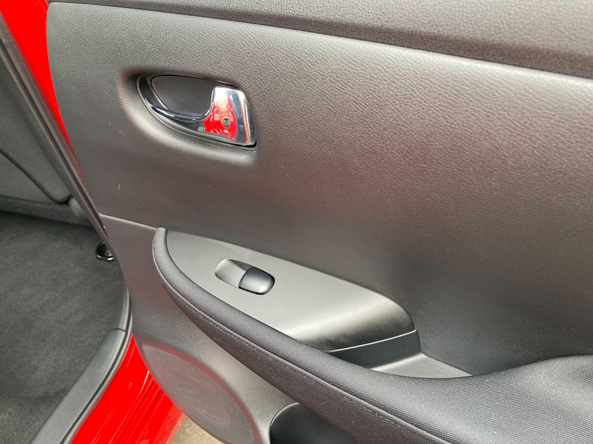 Nissan LEAF Image 34