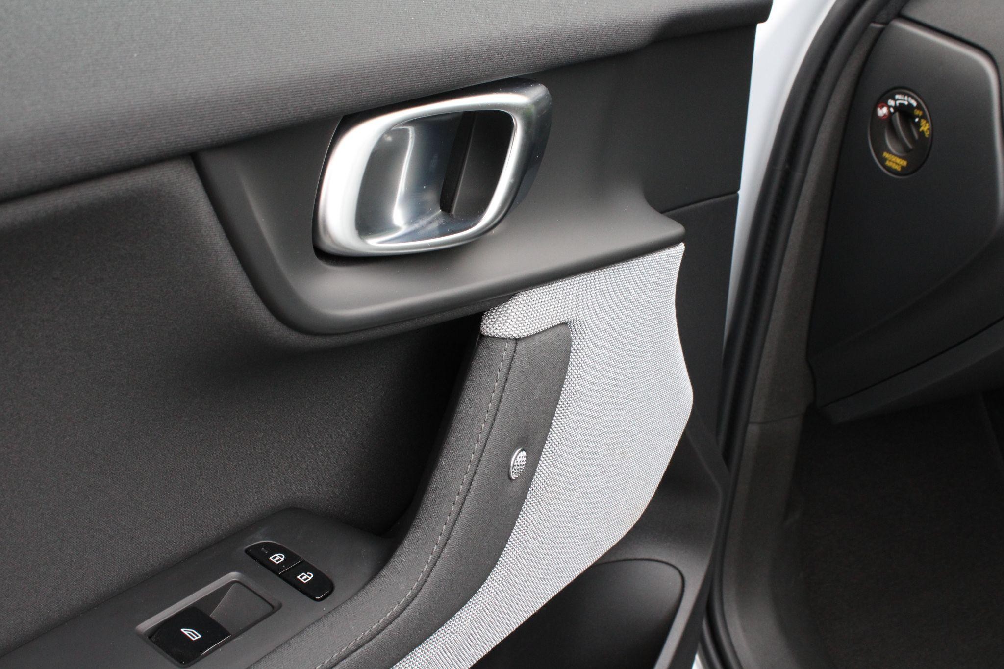 Polestar Polestar 2 Image 16