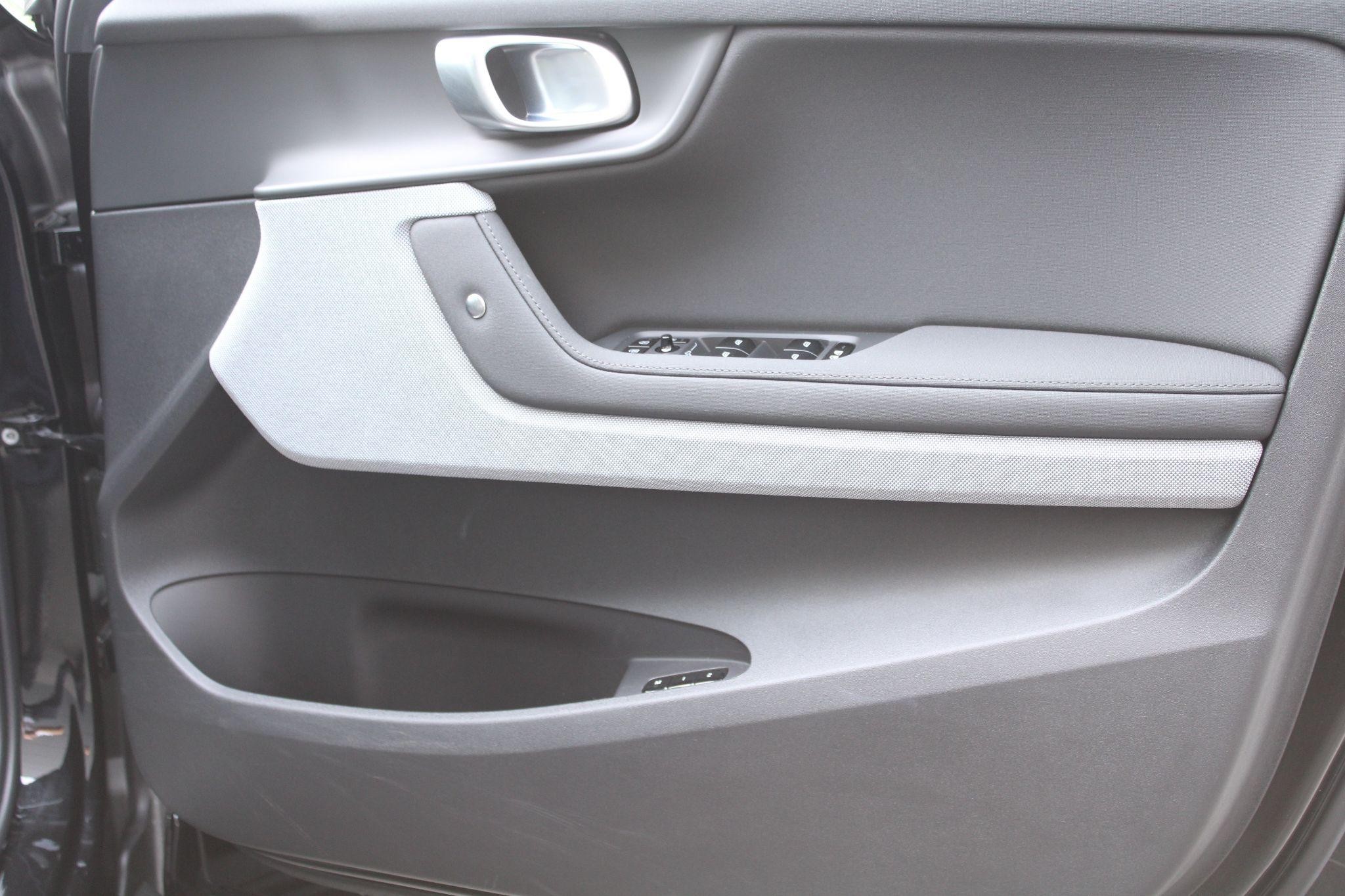 Polestar Polestar 2 Image 28