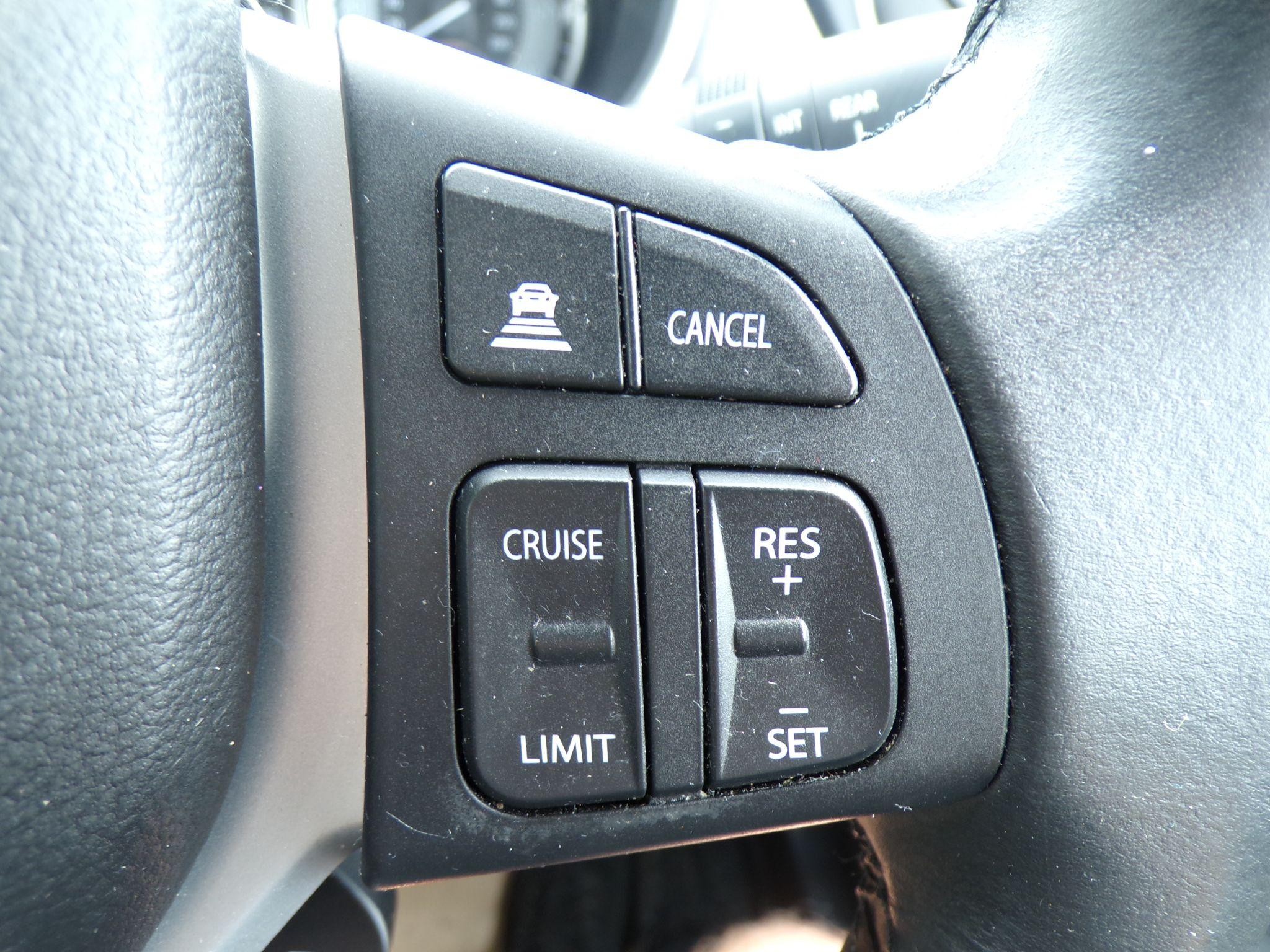 Suzuki Vitara Image 18