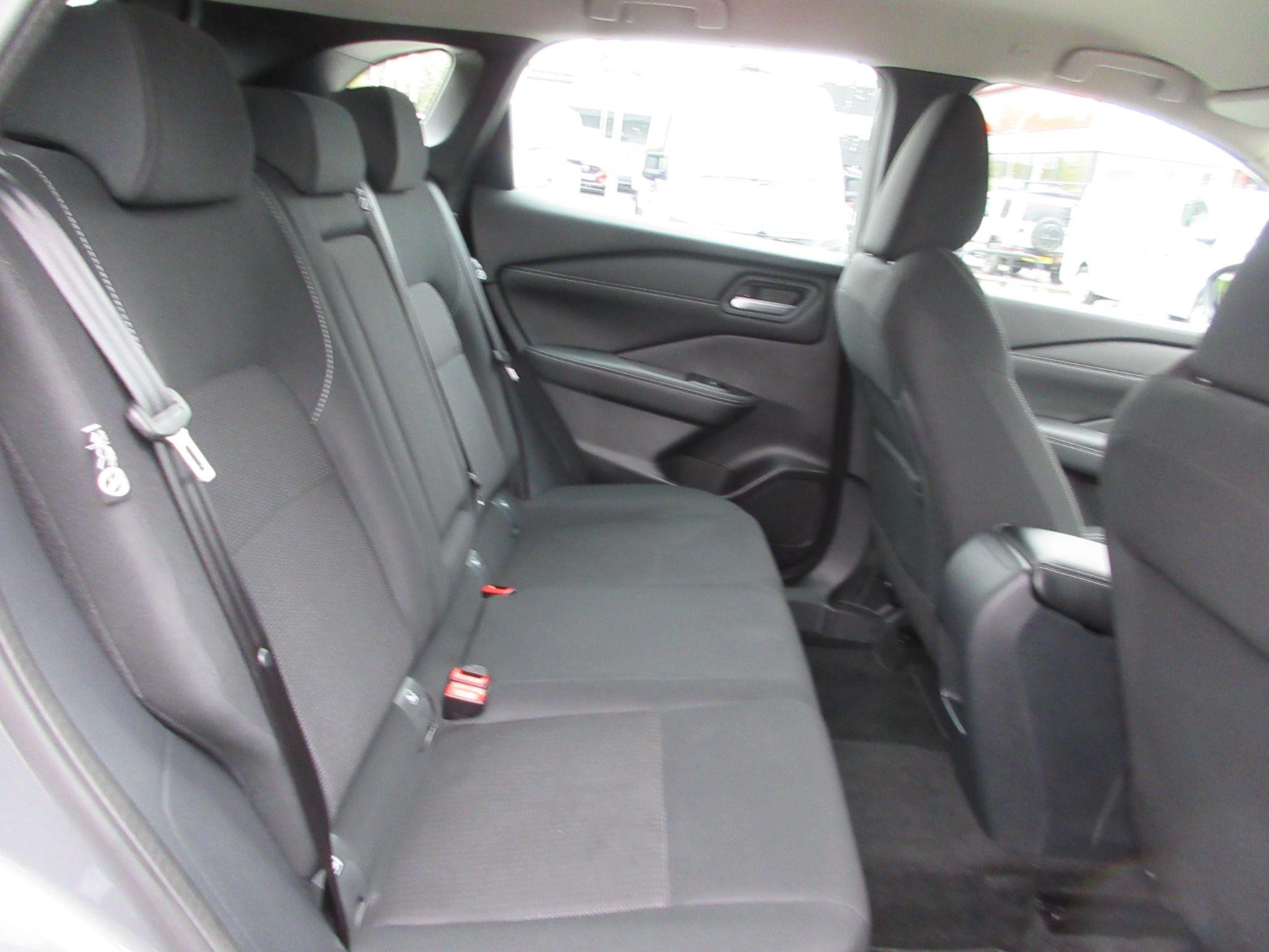 Nissan Qashqai Image 10