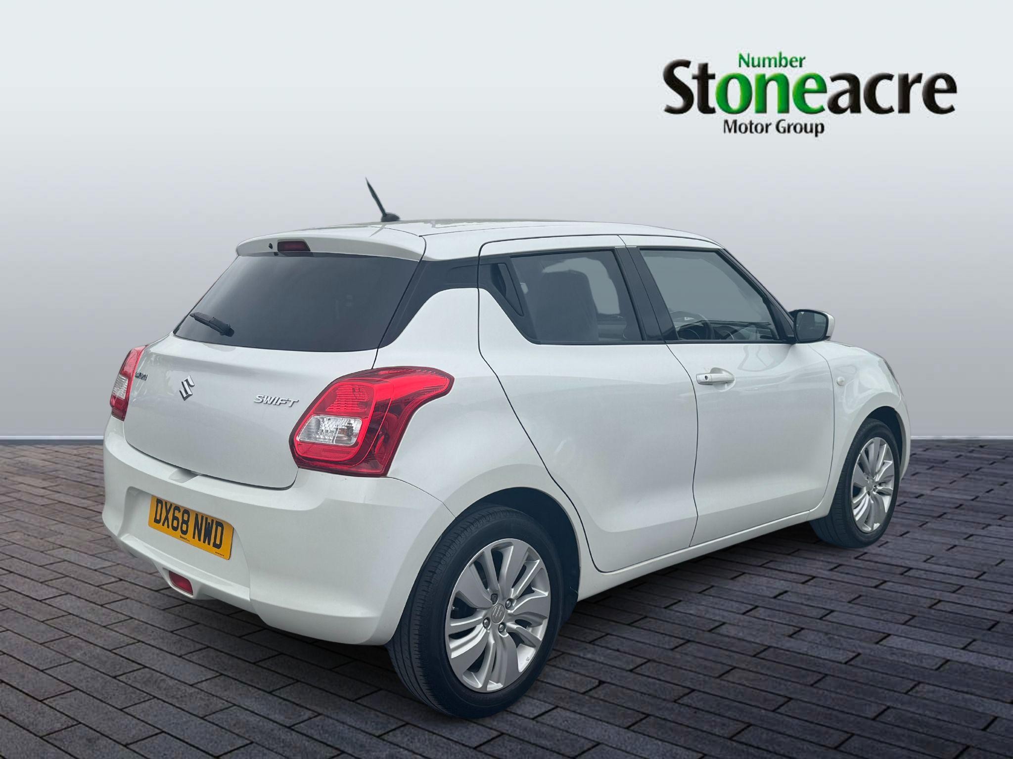Suzuki Swift Image 3