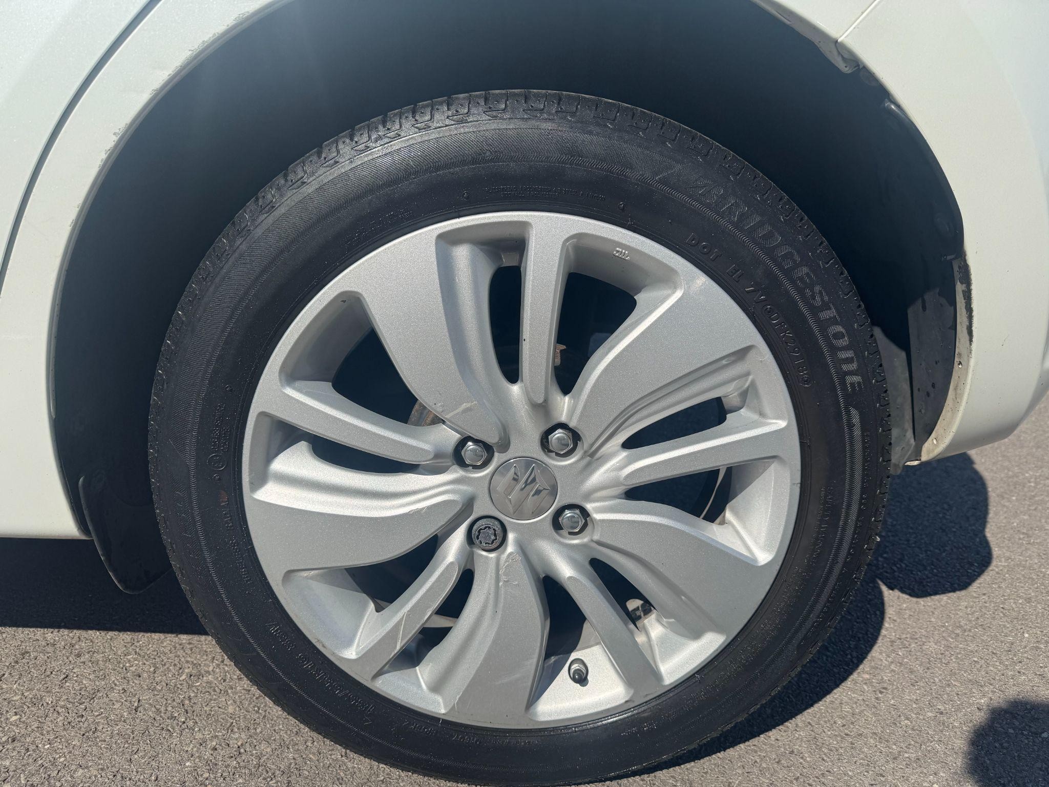Suzuki Swift Image 10