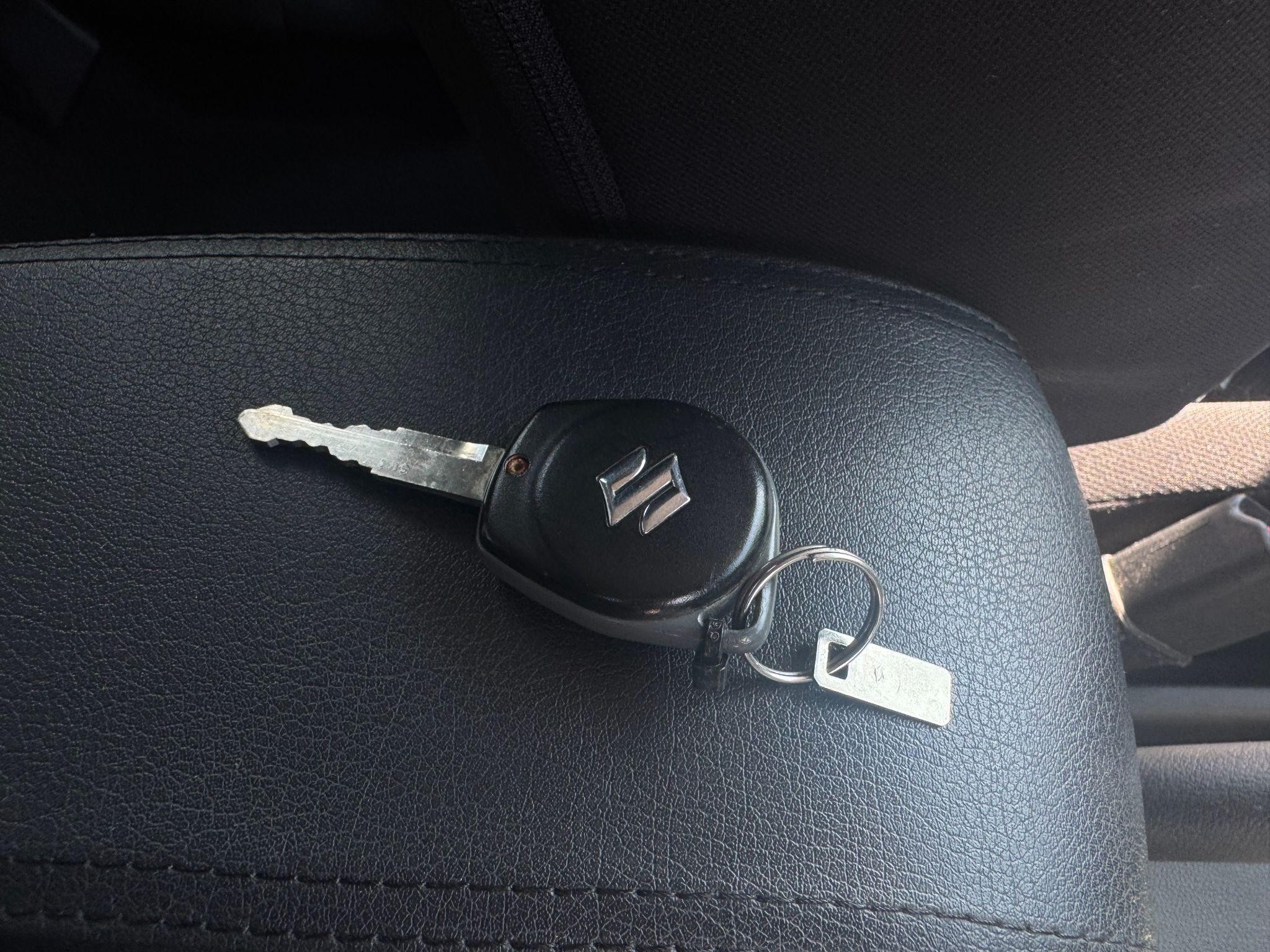 Suzuki Swift Image 18