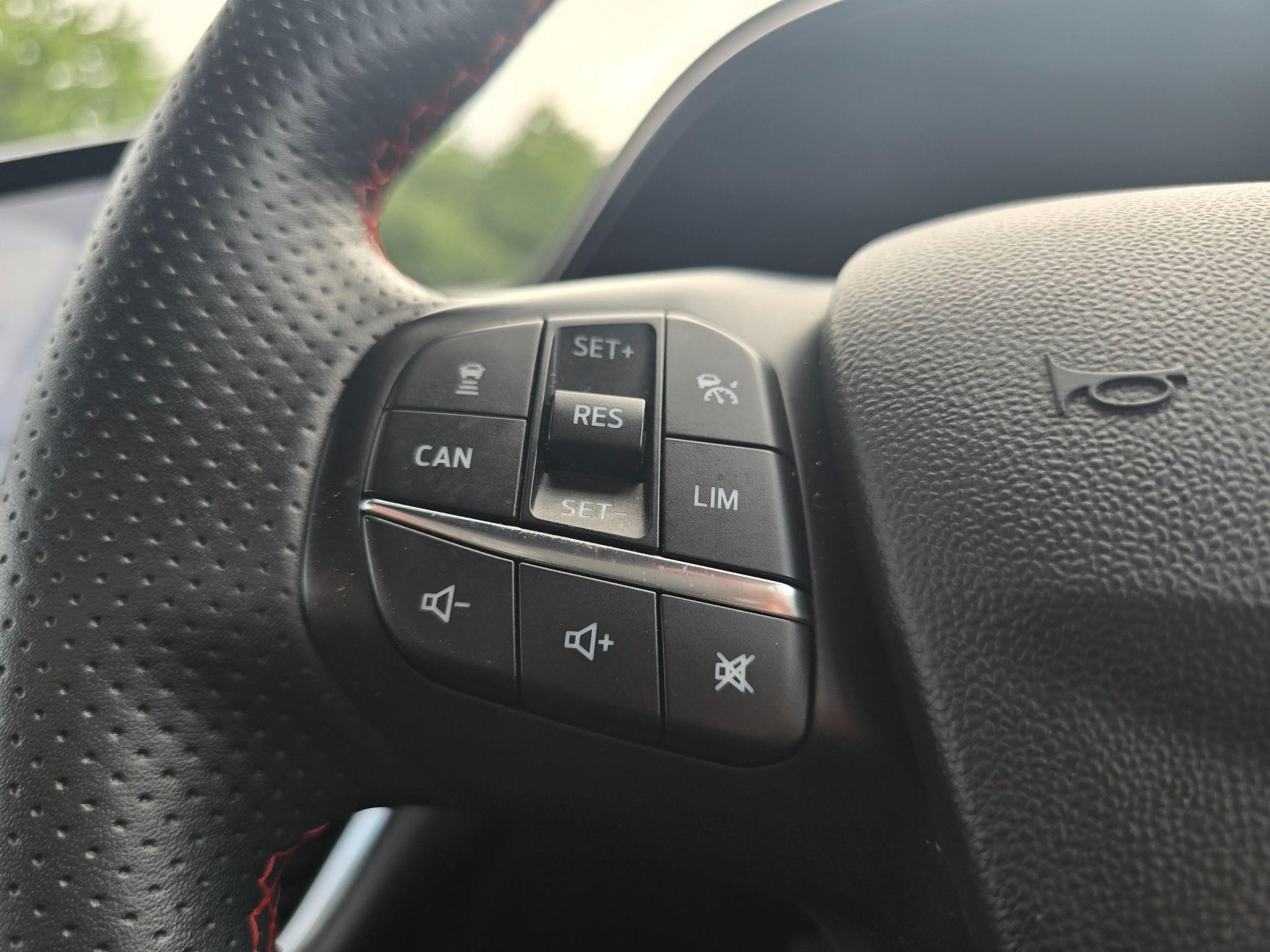 Ford Fiesta Image 13