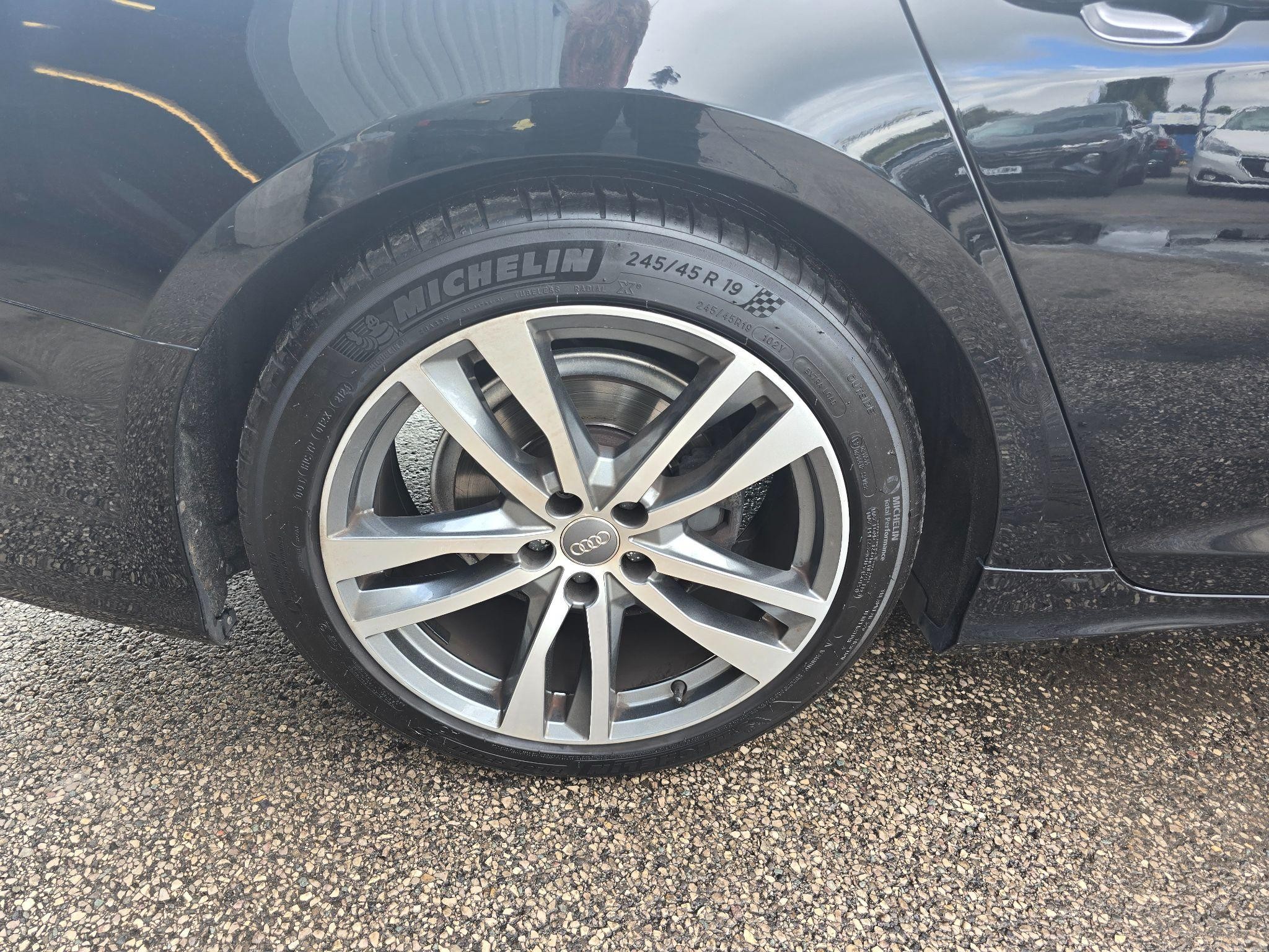 Audi A6 Saloon Image 9