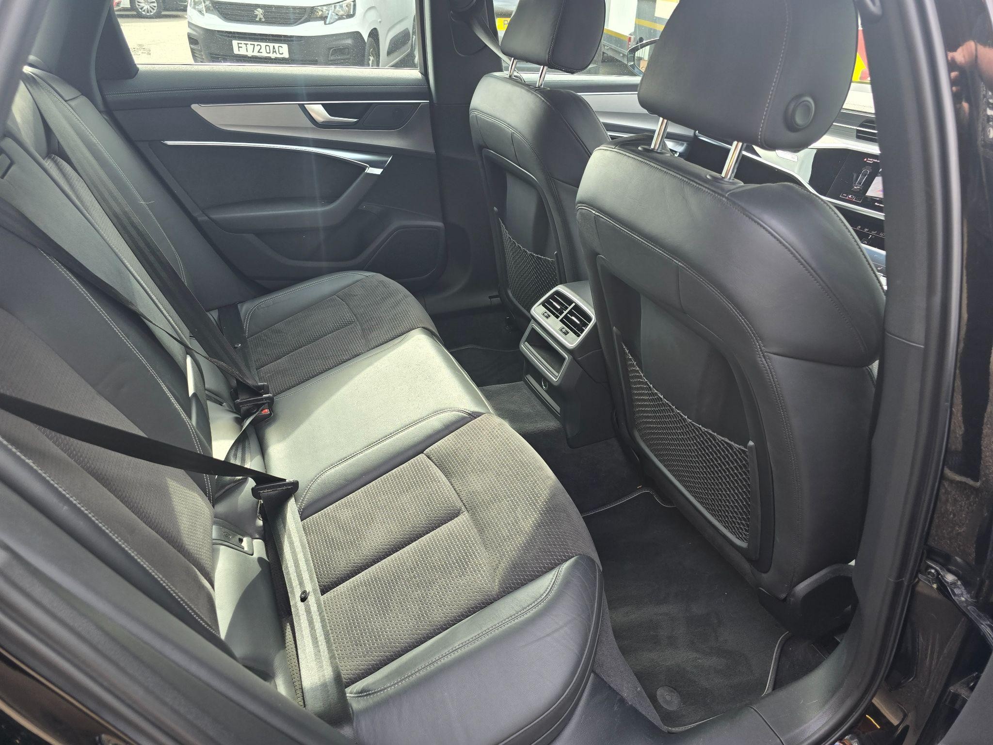 Audi A6 Saloon Image 12