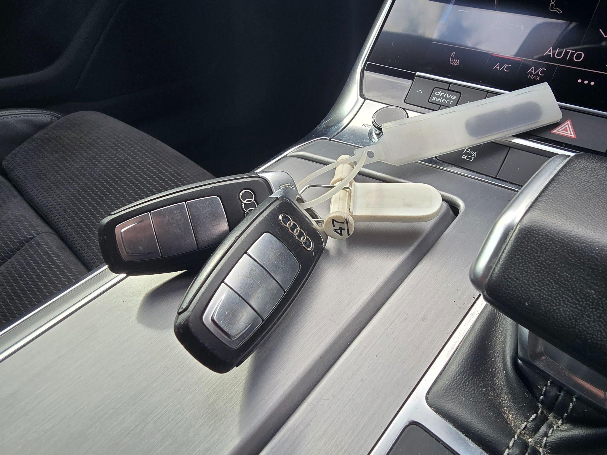 Audi A6 Saloon Image 19