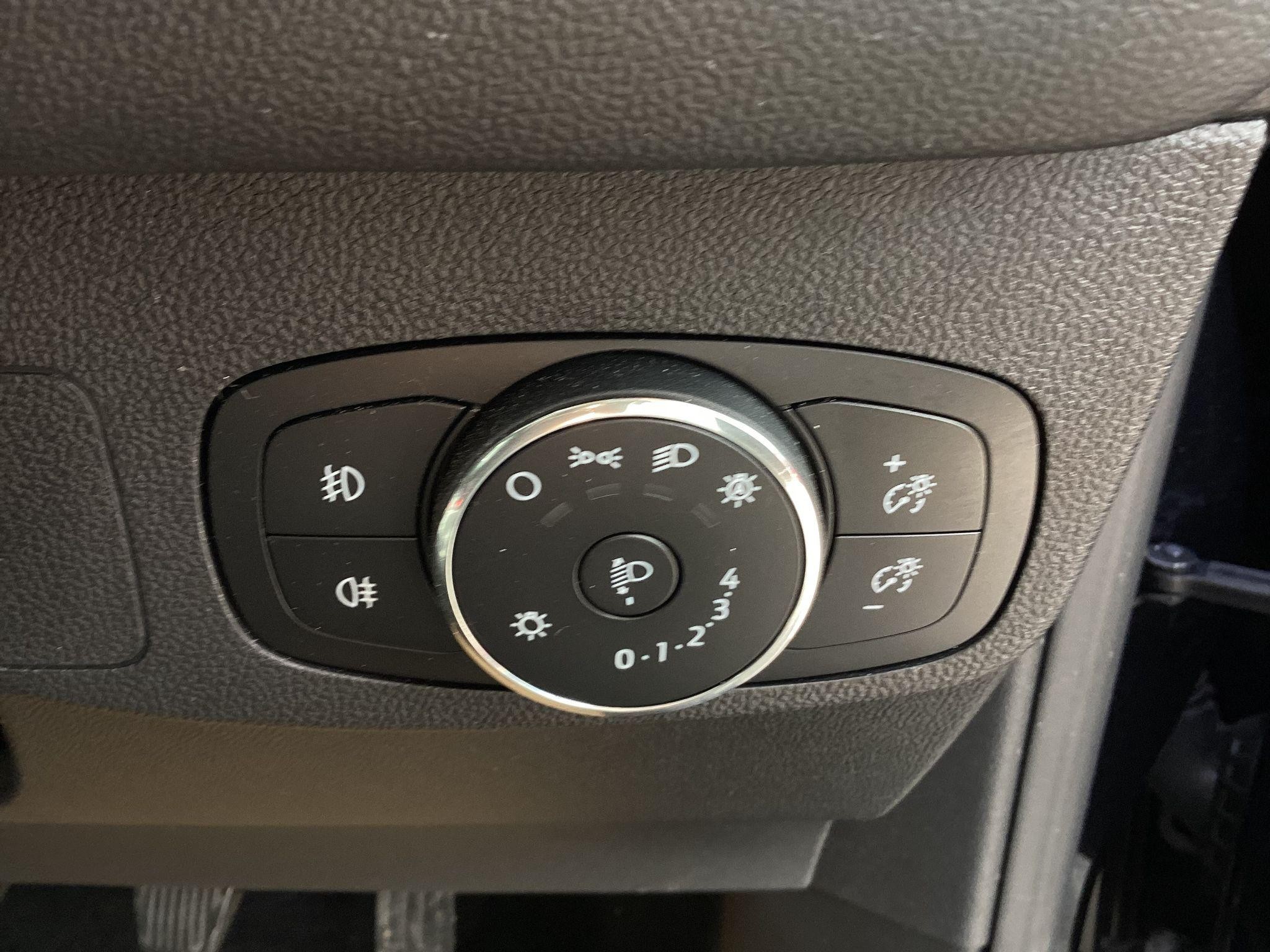 Ford Focus Image 22