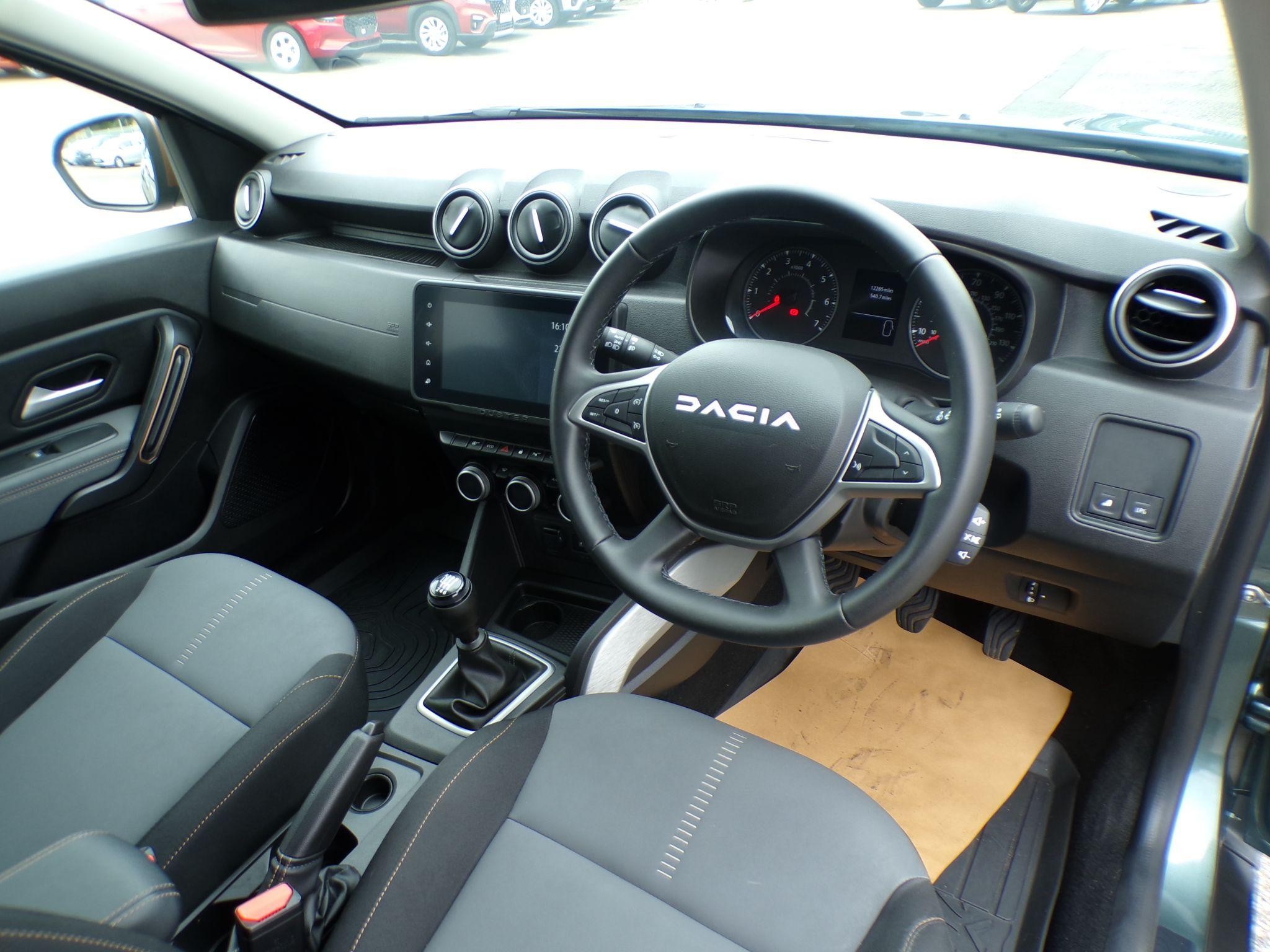 Dacia Duster Image 9