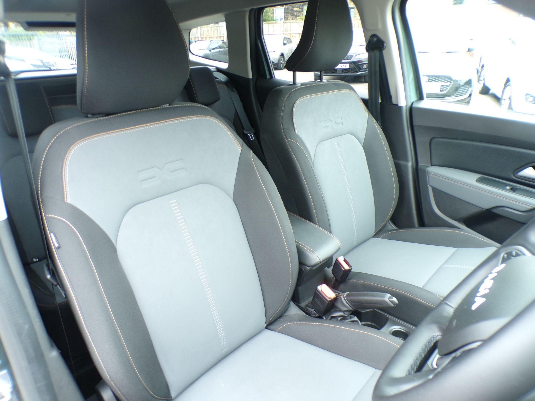 Dacia Duster Image 12