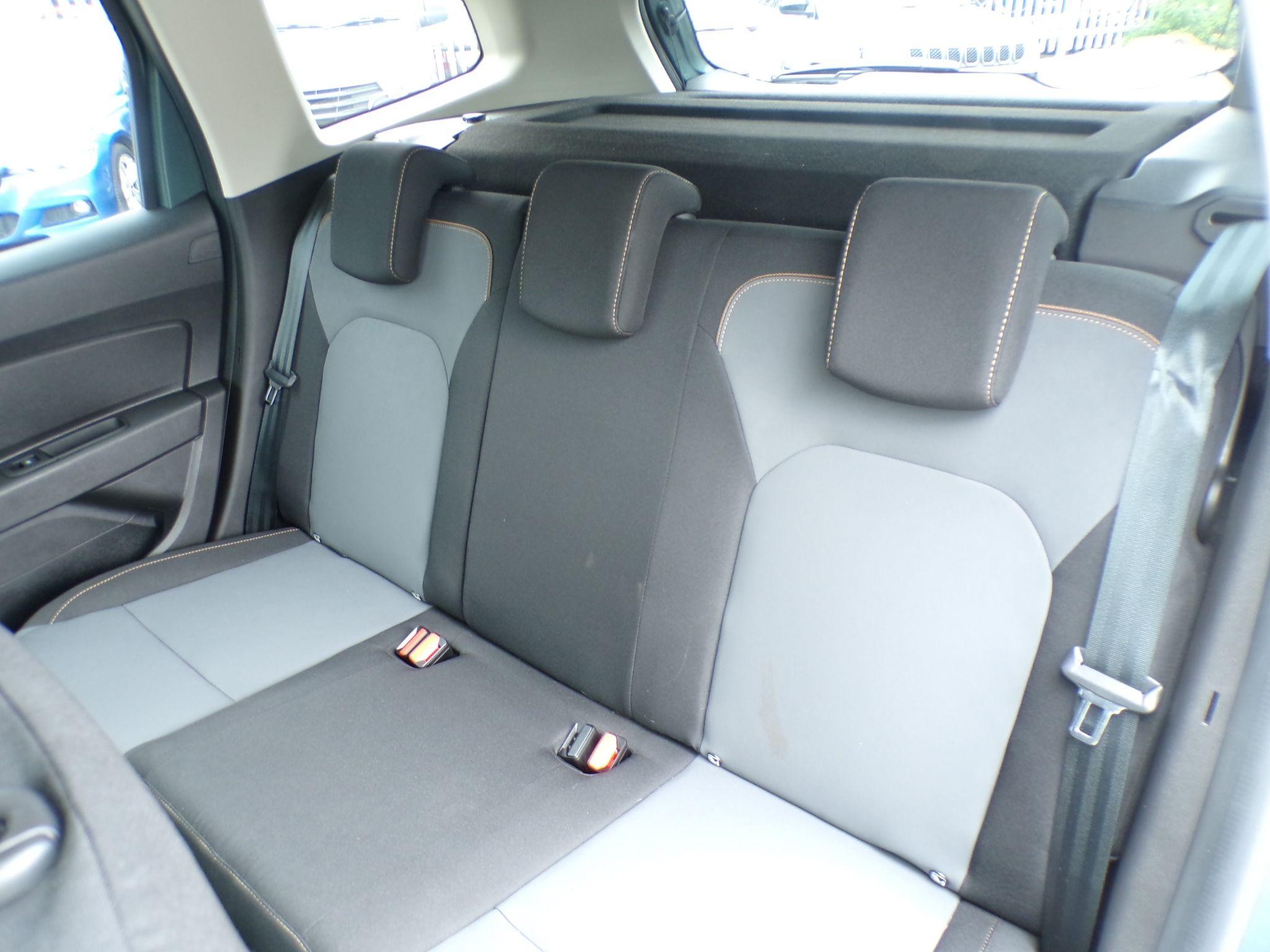 Dacia Duster Image 14