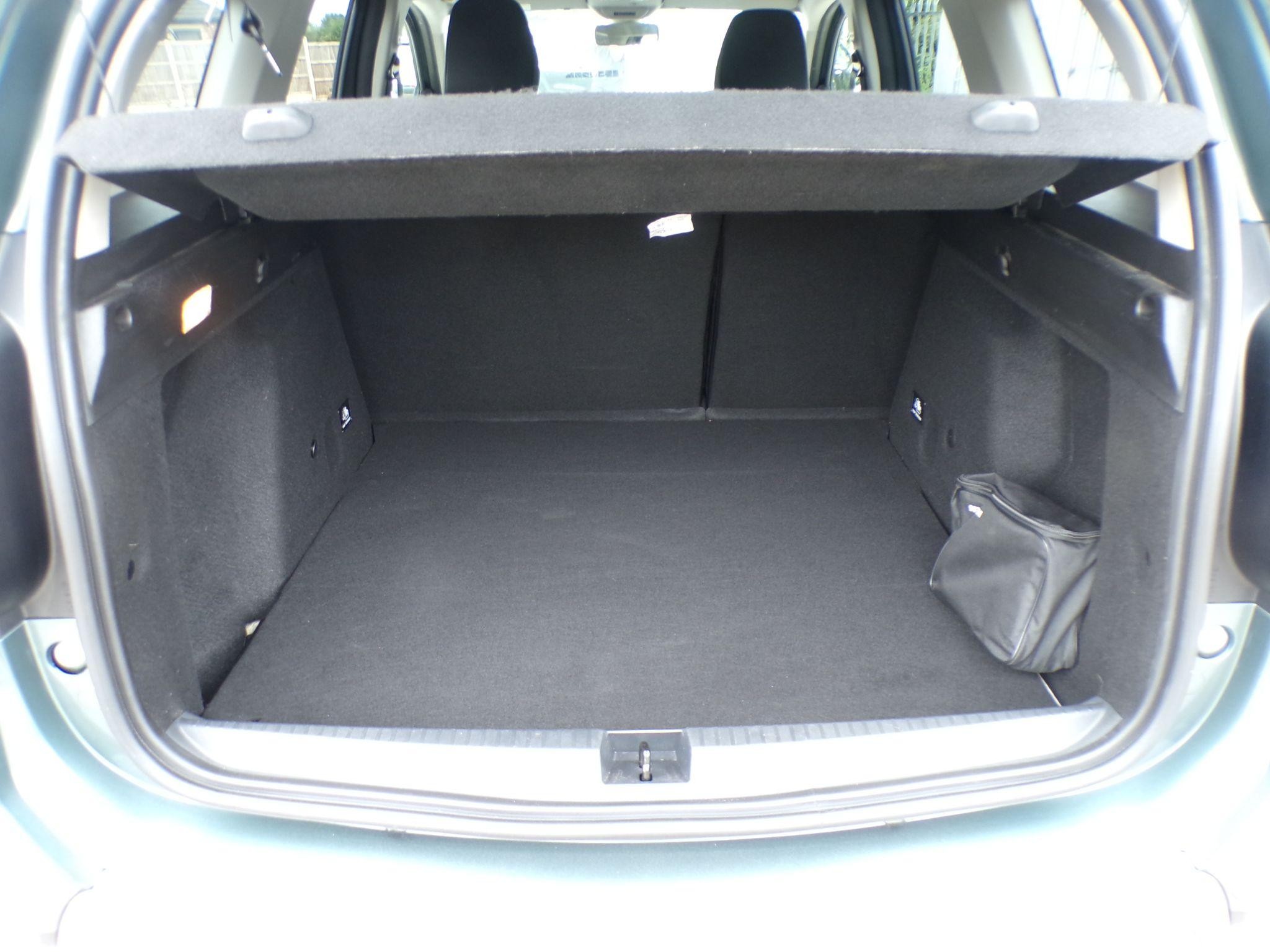 Dacia Duster Image 30