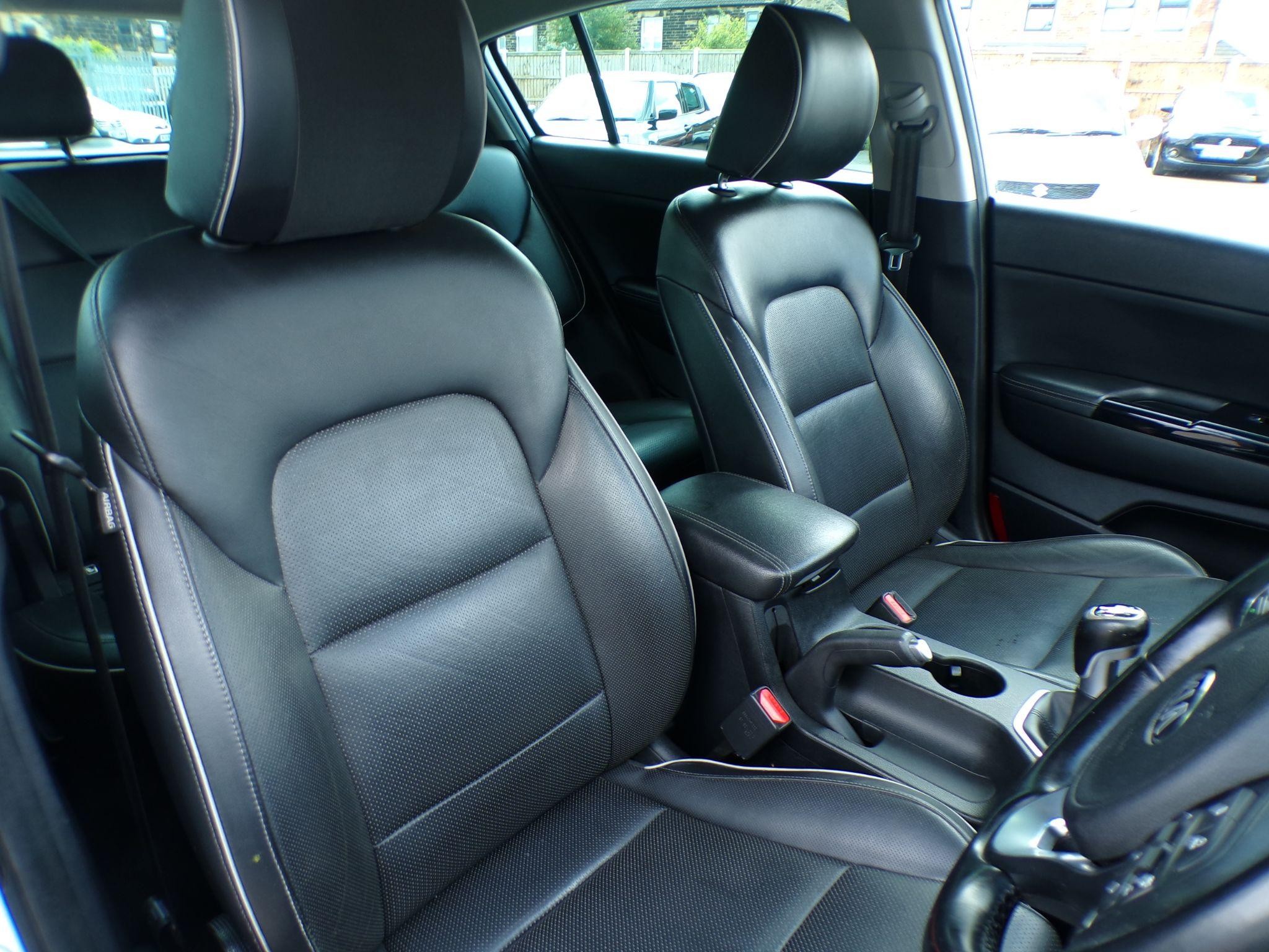 Kia Sportage Image 10