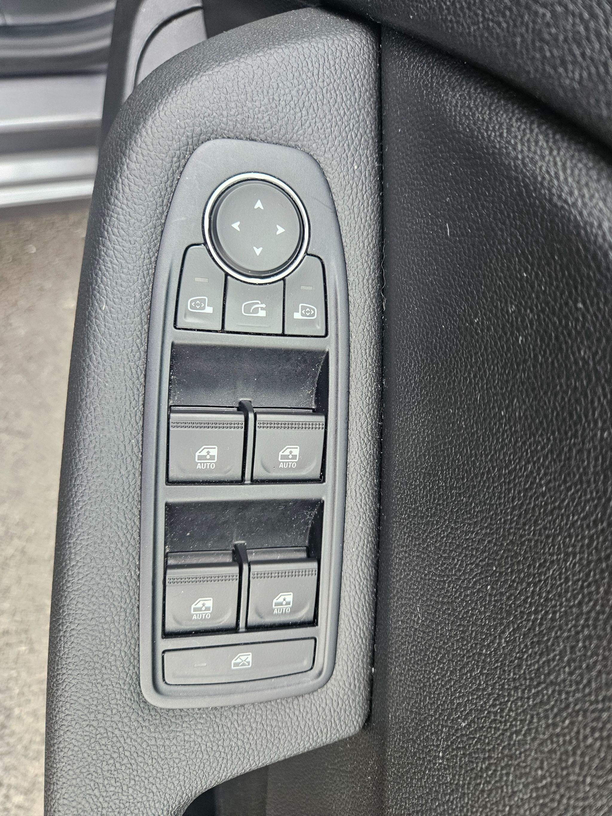 Renault Clio Image 11