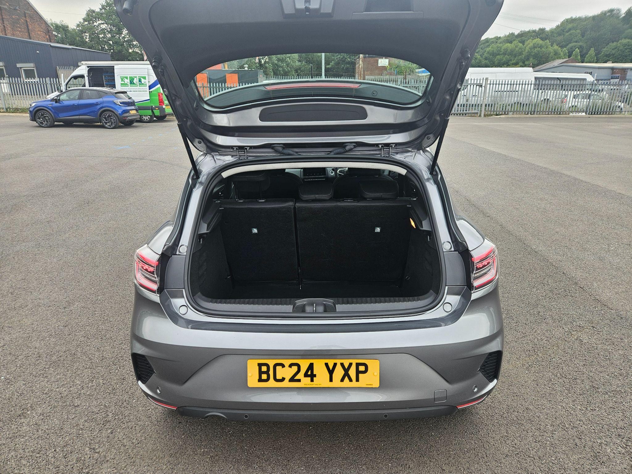 Renault Clio Image 19