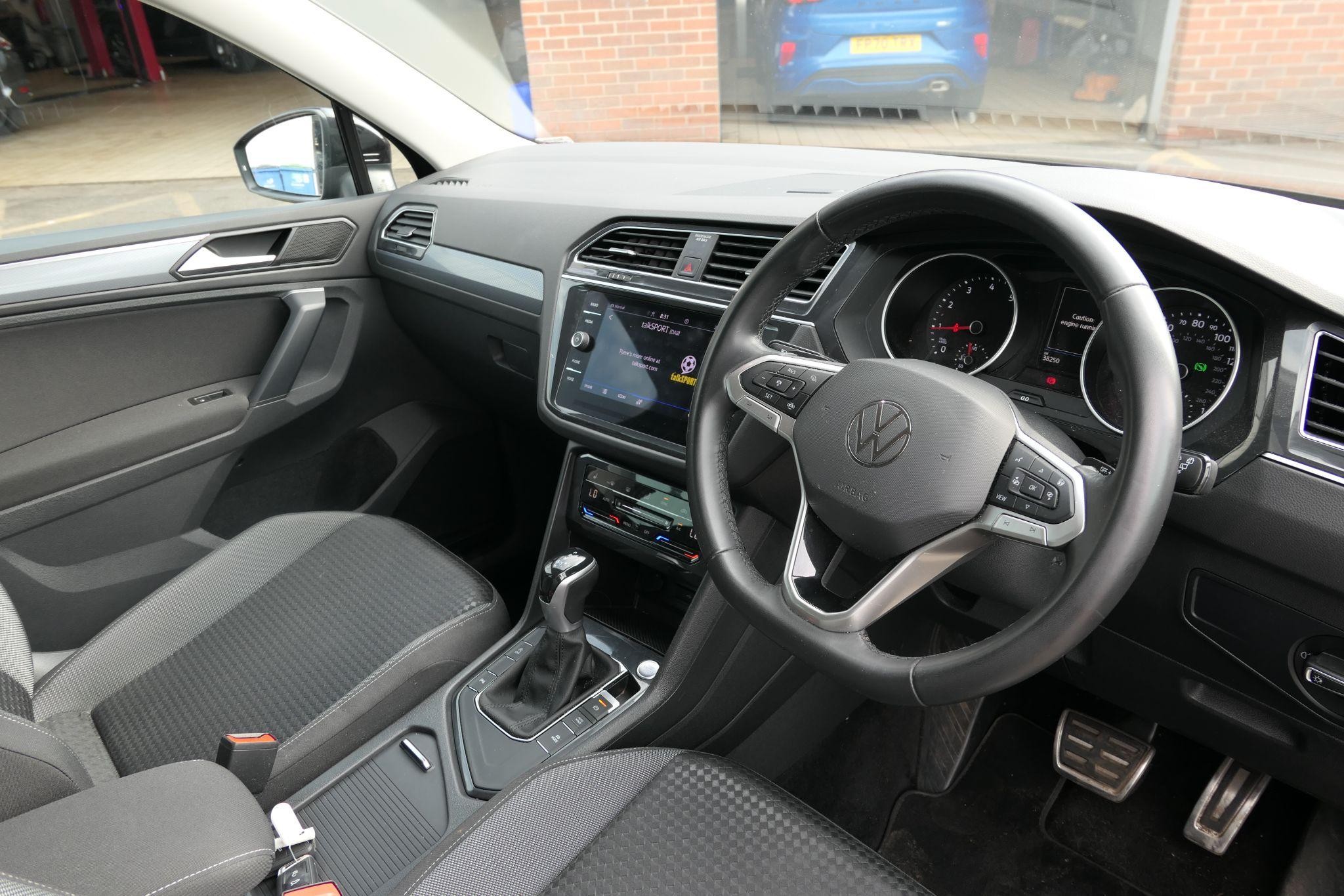 Volkswagen Tiguan Image 8