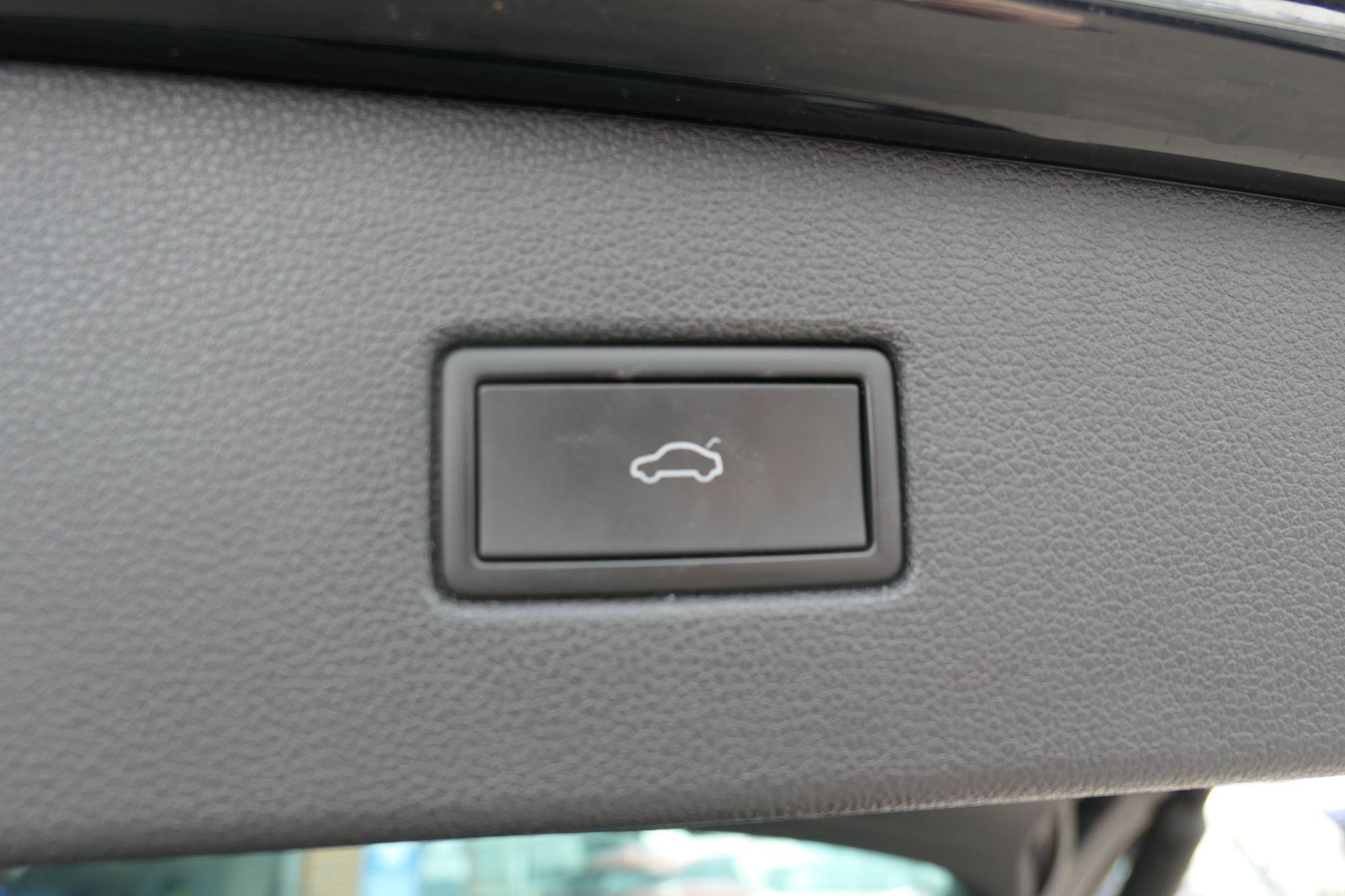 Volkswagen Tiguan Image 17