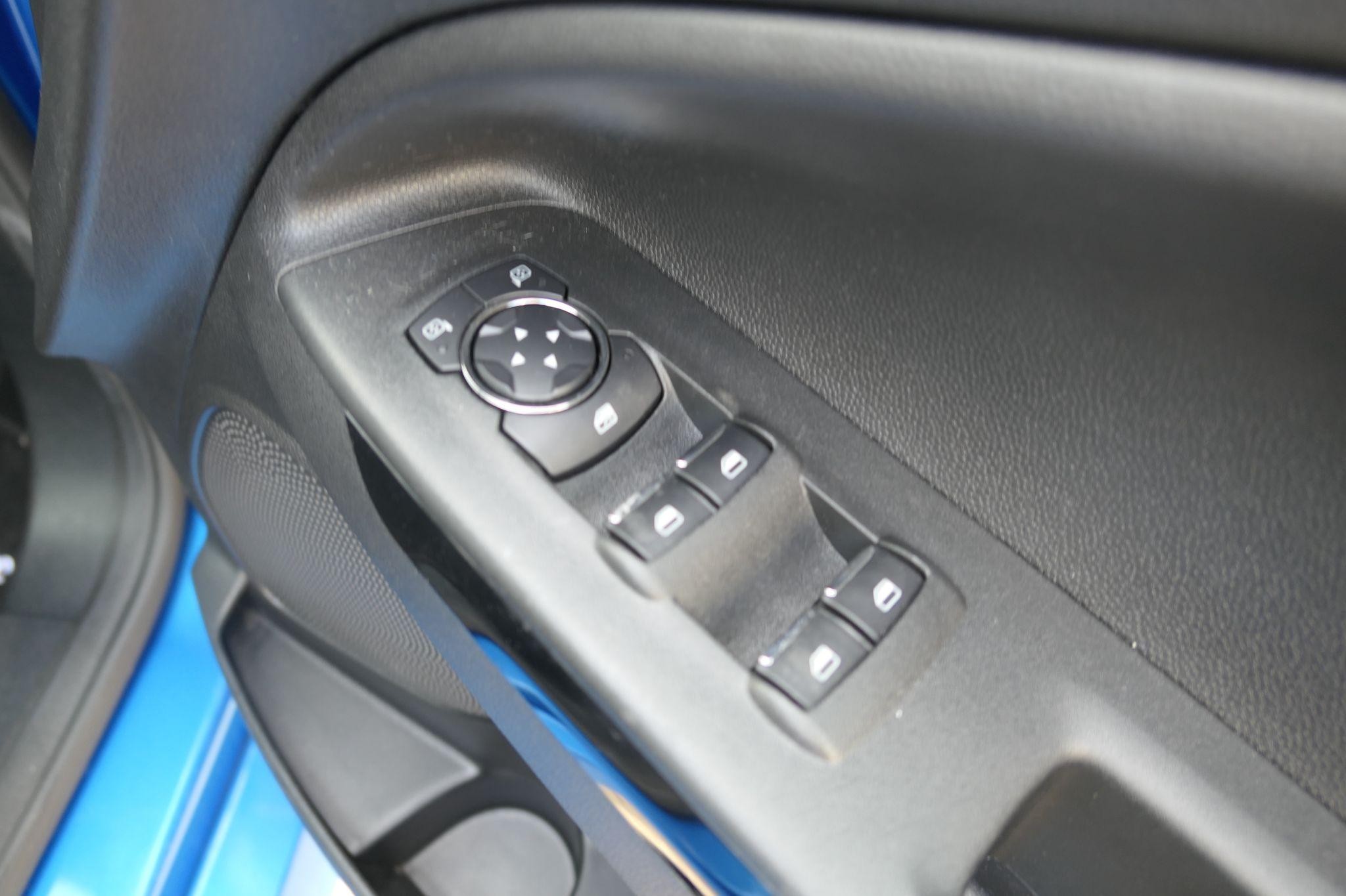 Ford EcoSport Image 14