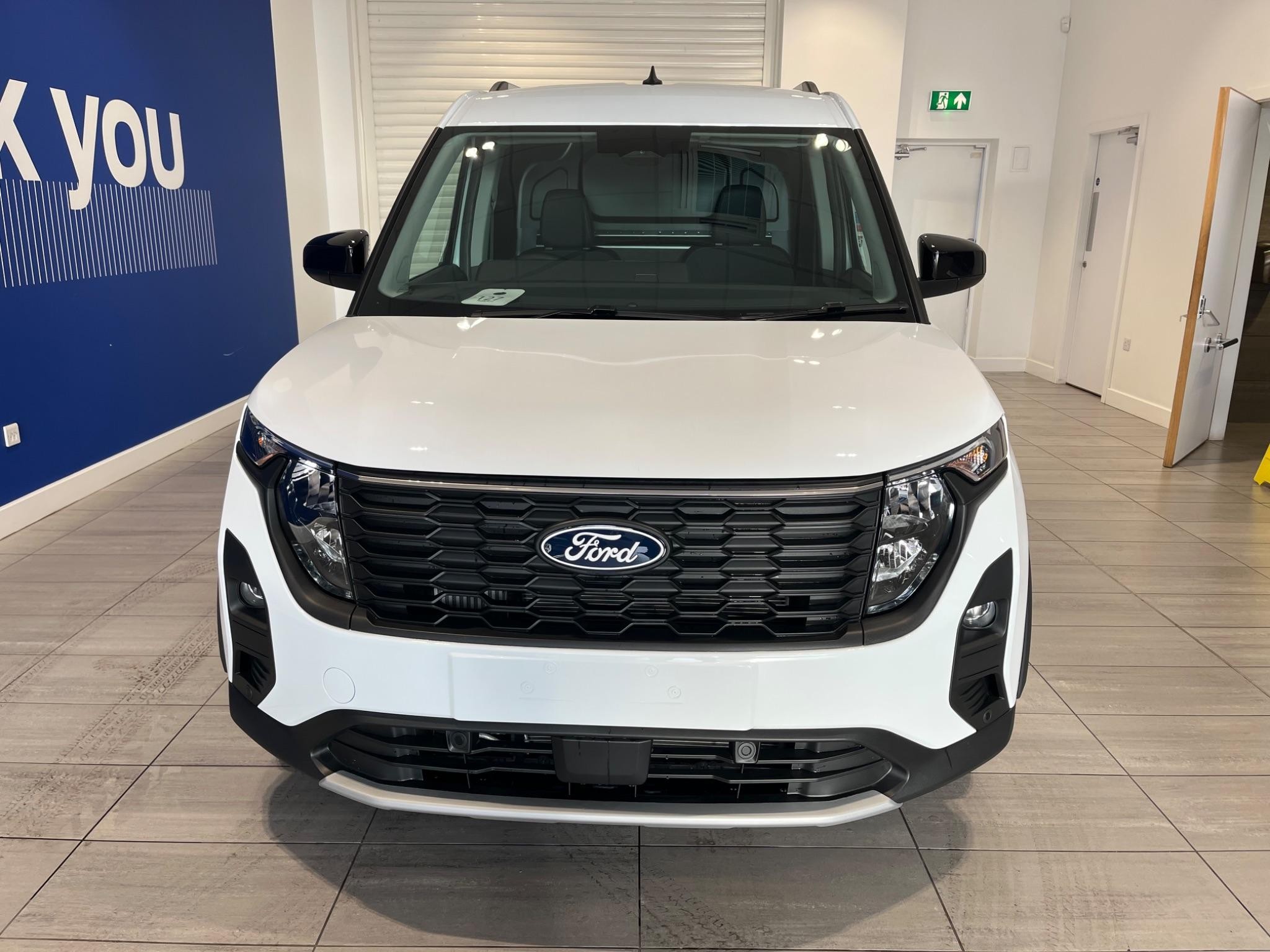 Ford Transit Courier Image 2