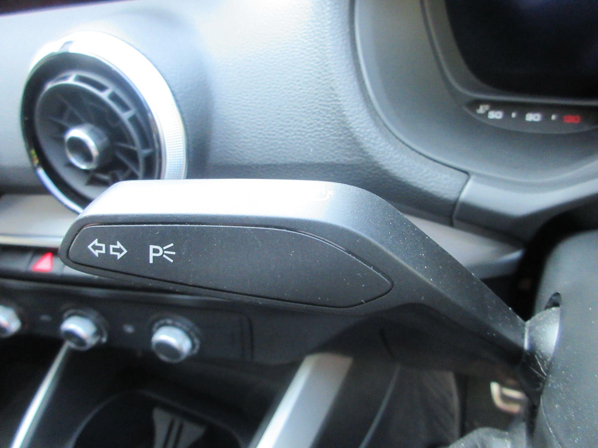 Audi Q2 Image 33