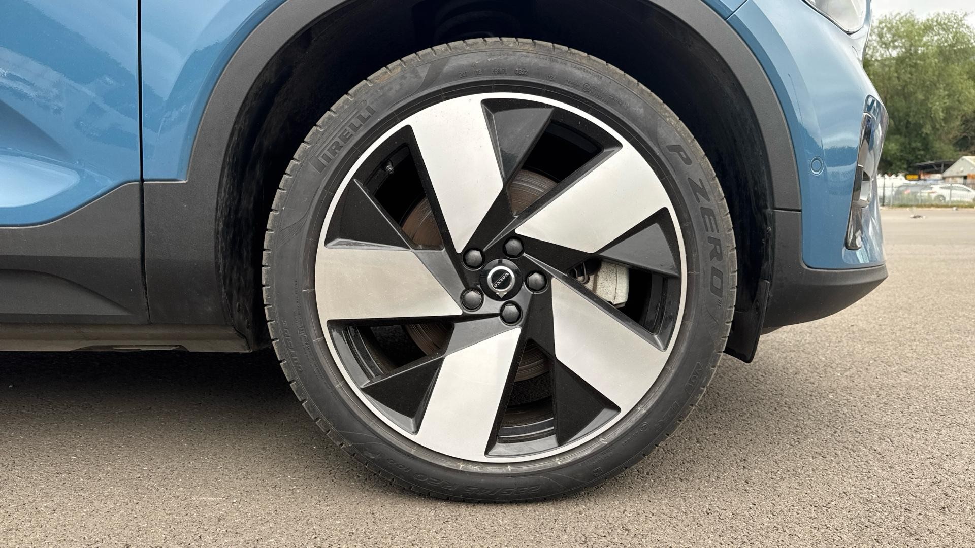 Volvo C40 Image 21