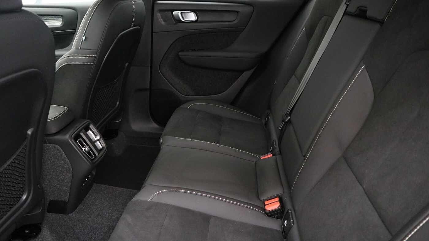 Volvo XC40 Image 13