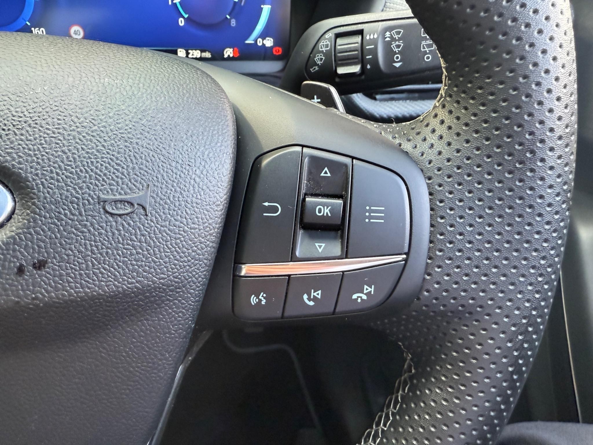 Ford Puma Image 36