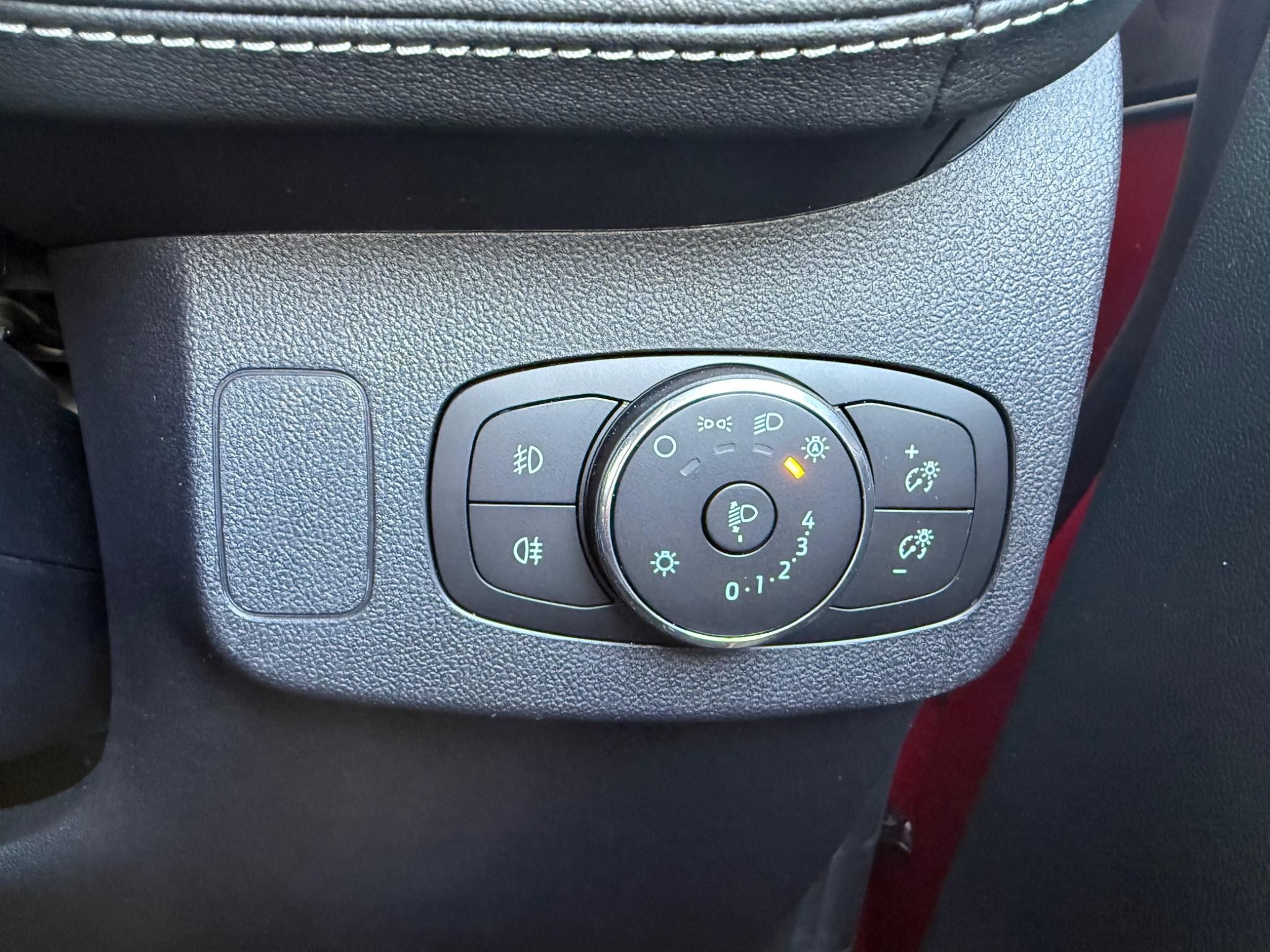 Ford Puma Image 39