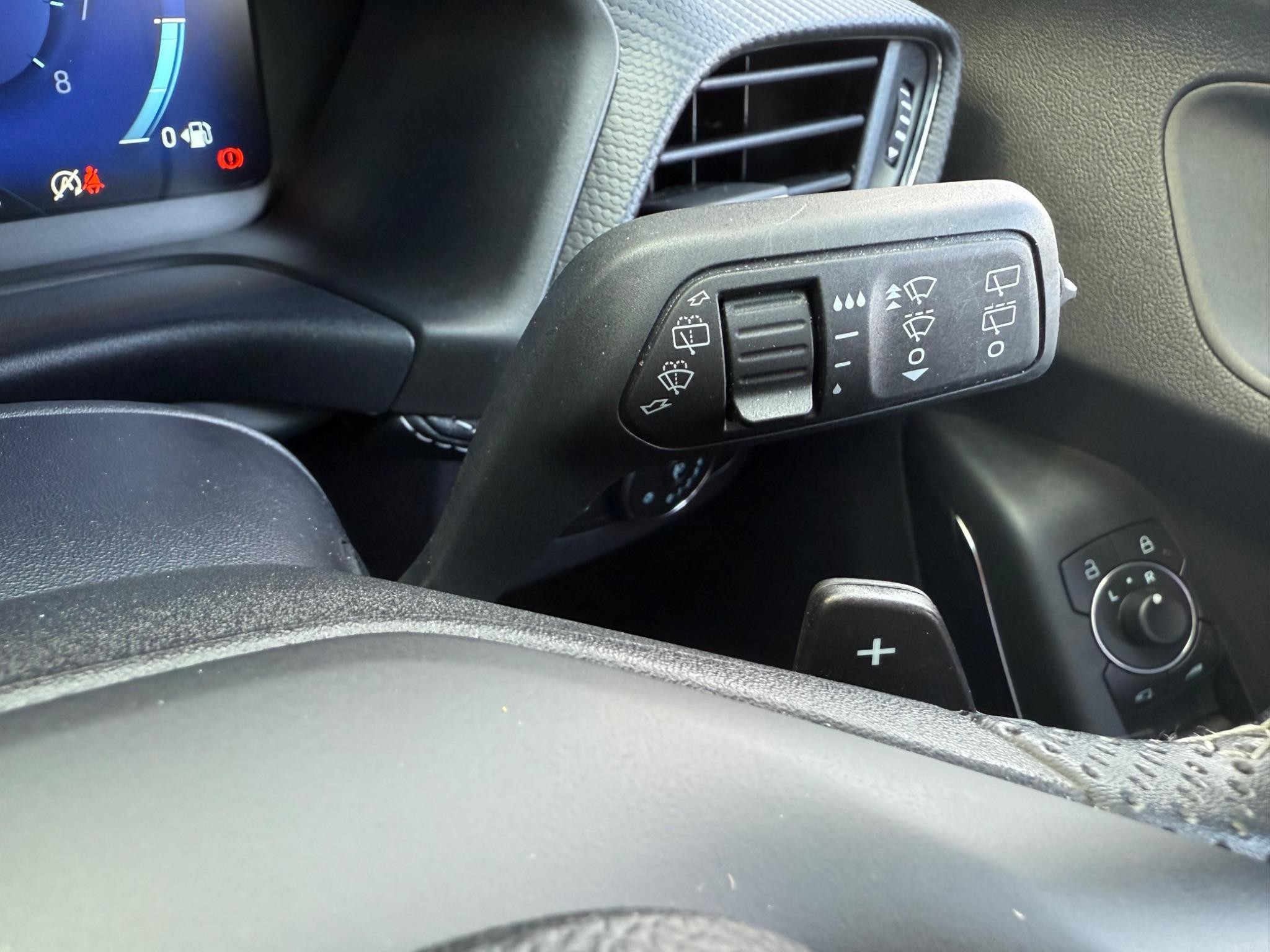 Ford Puma Image 40