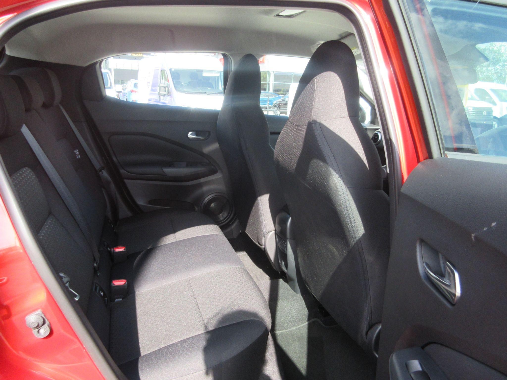 Nissan Juke Image 29