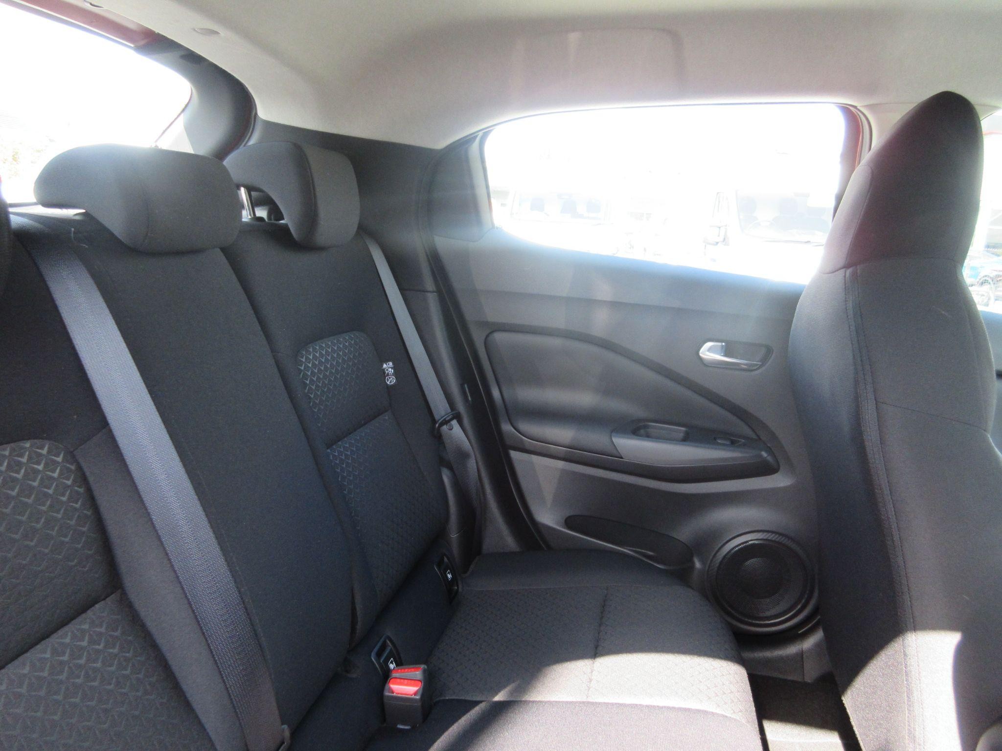 Nissan Juke Image 30