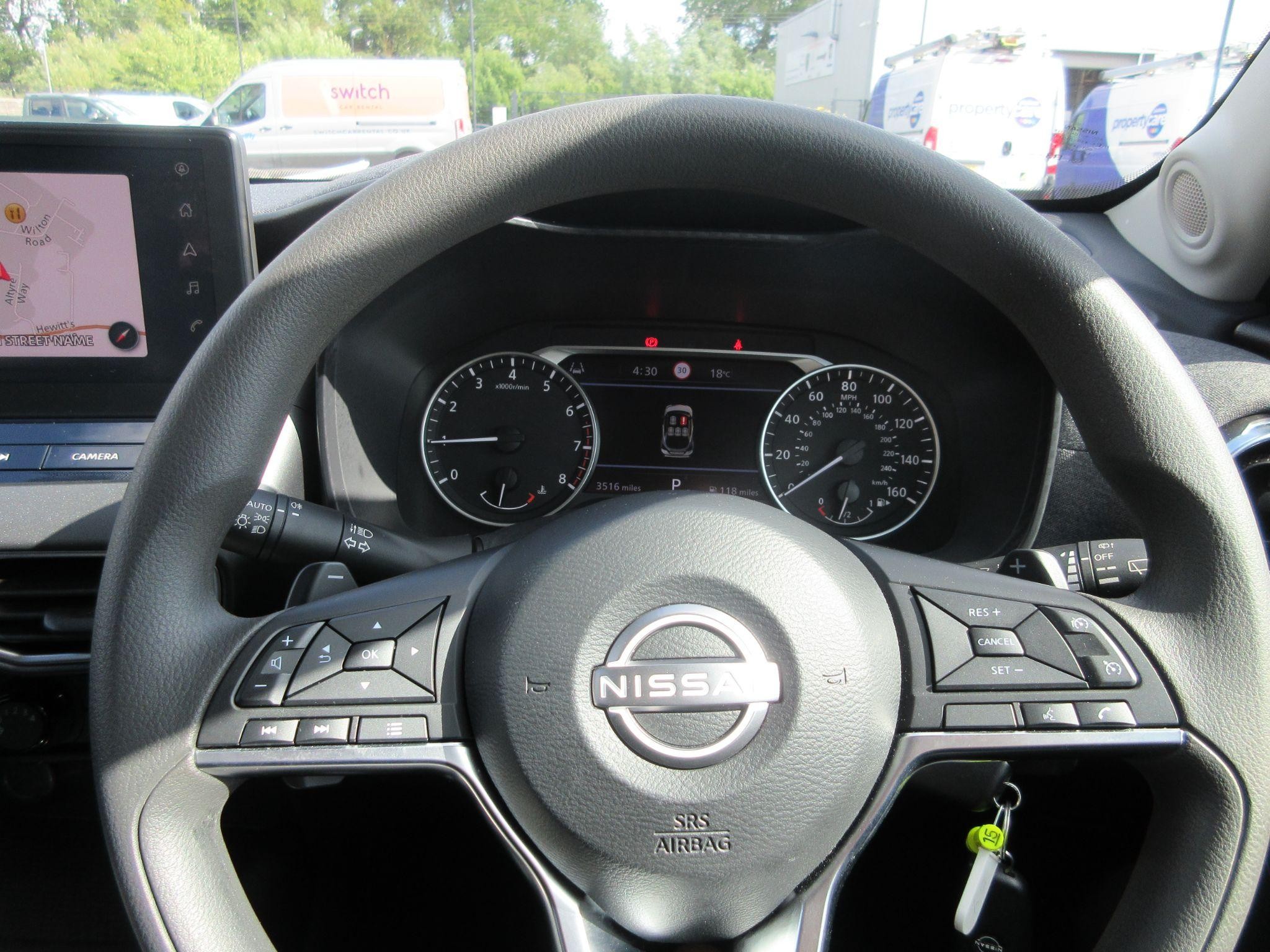 Nissan Juke Image 43