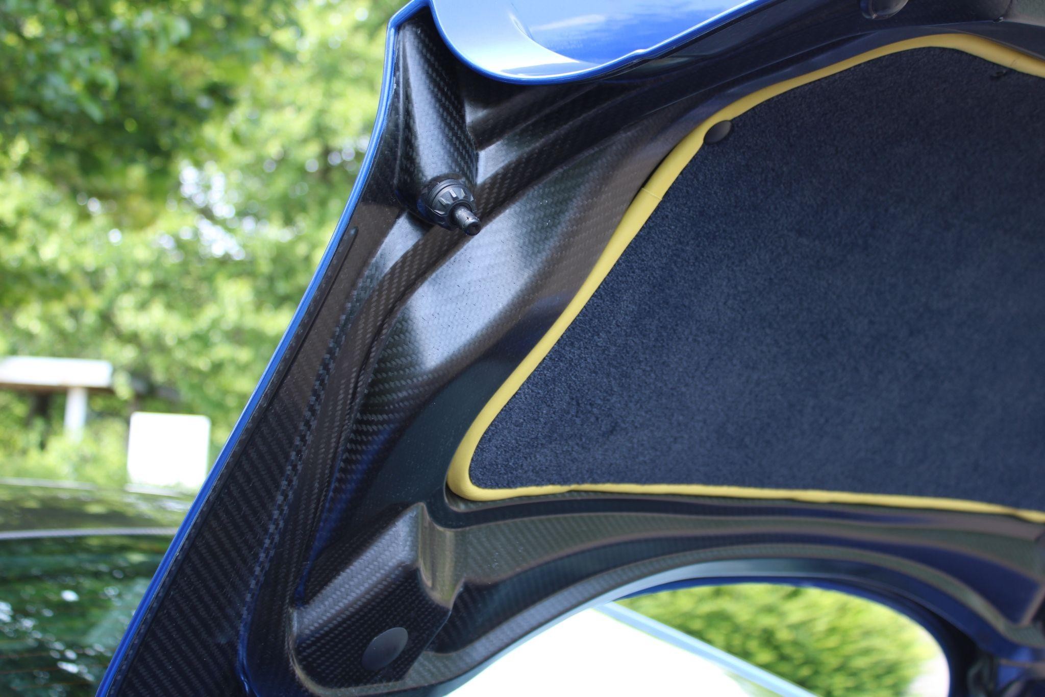 Aston Martin Vanquish Image 53