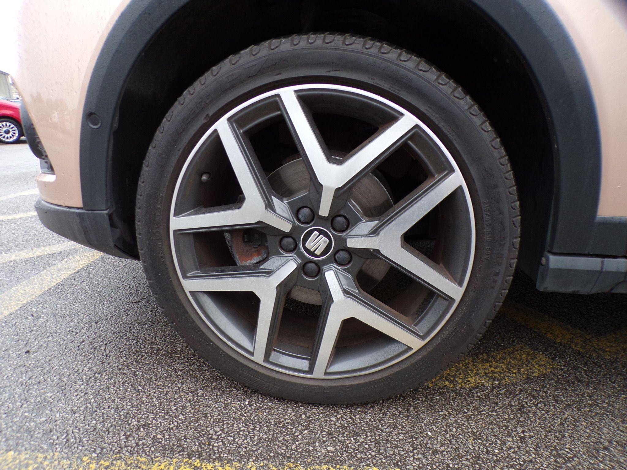 SEAT Arona Image 9
