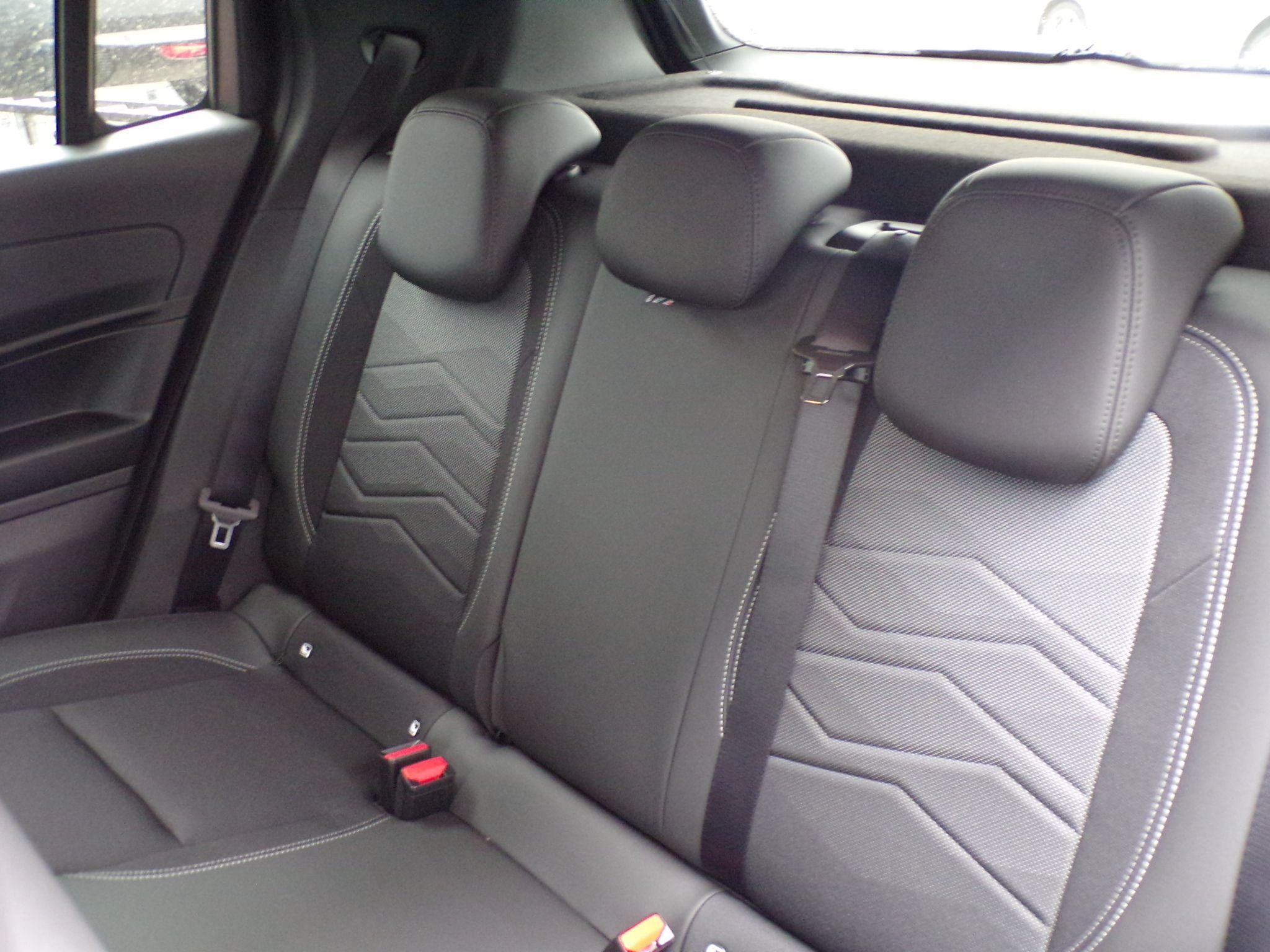 Jeep Avenger Image 19