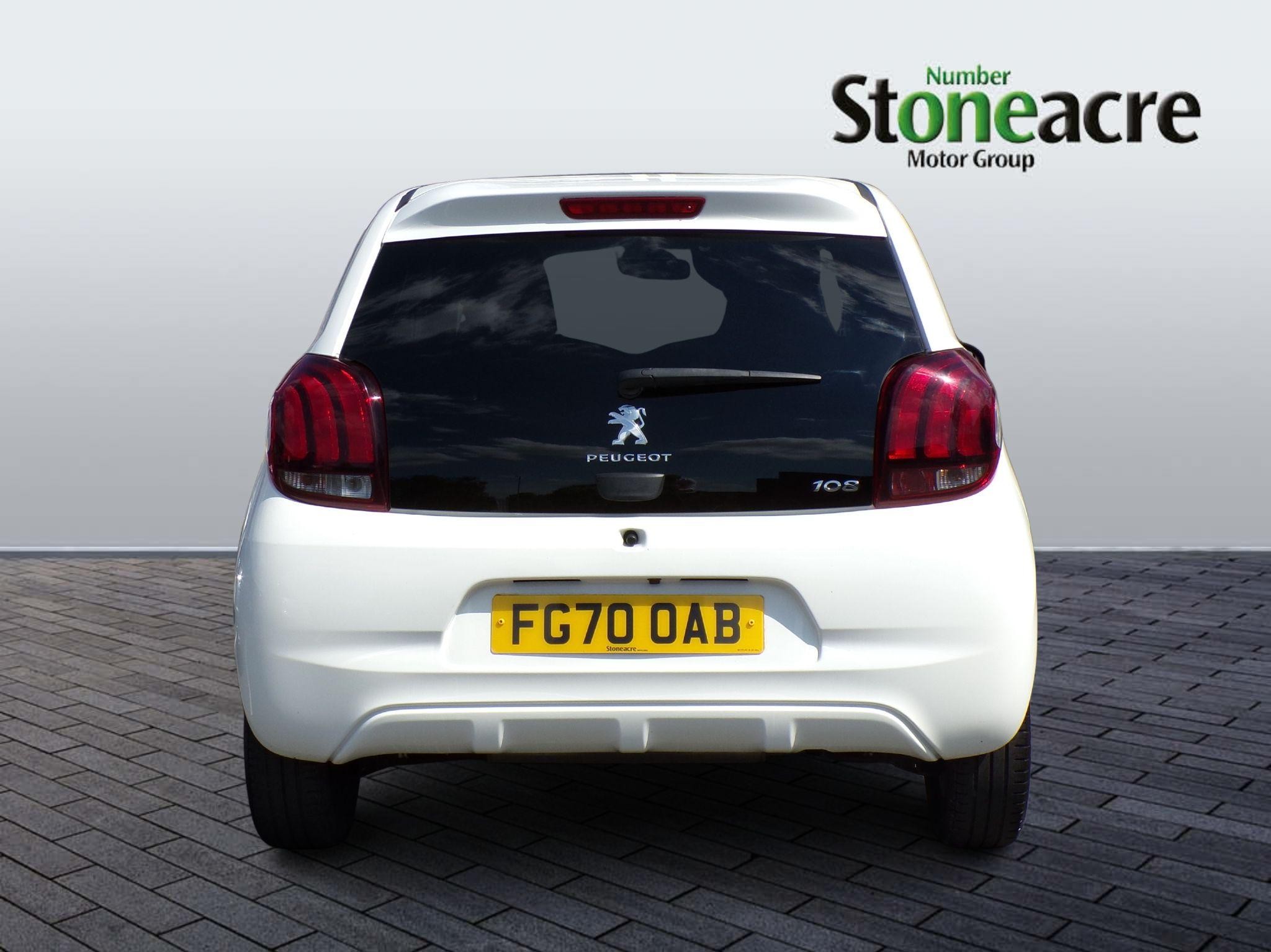 Peugeot 108 Image 6
