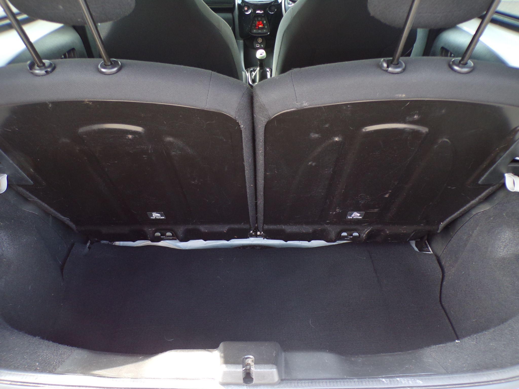Peugeot 108 Image 10