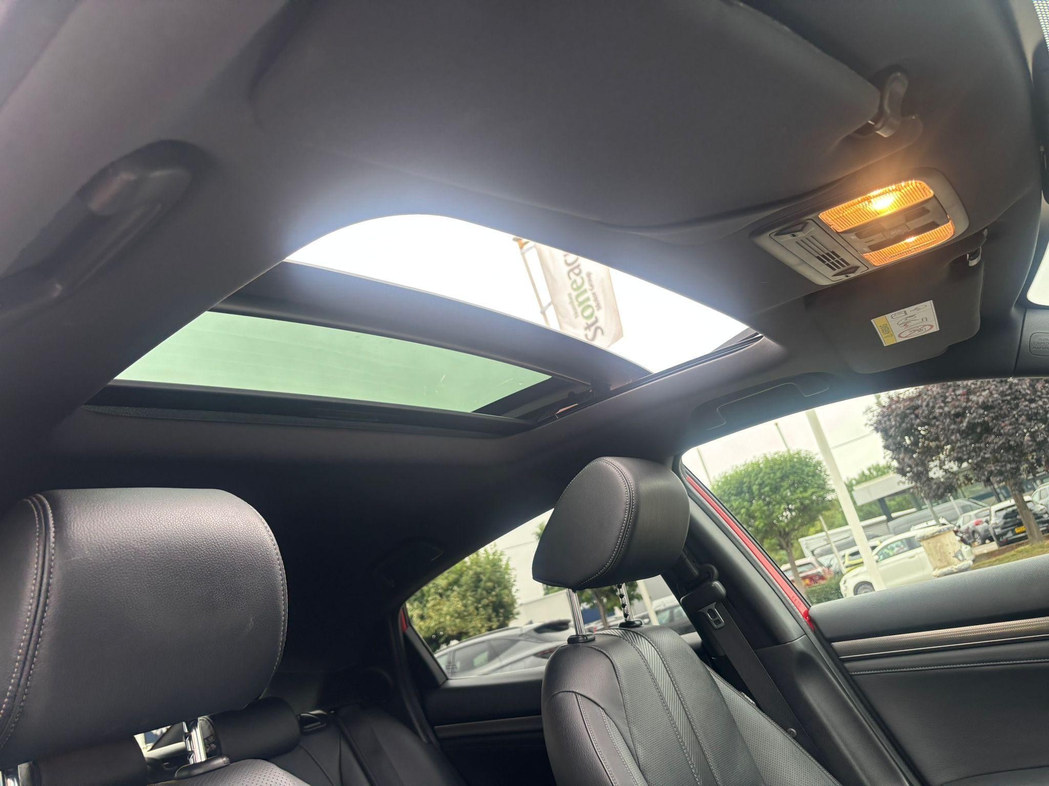 Honda Civic Image 15