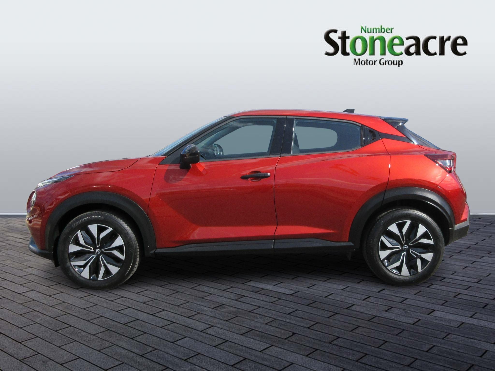 Nissan Juke Image 2