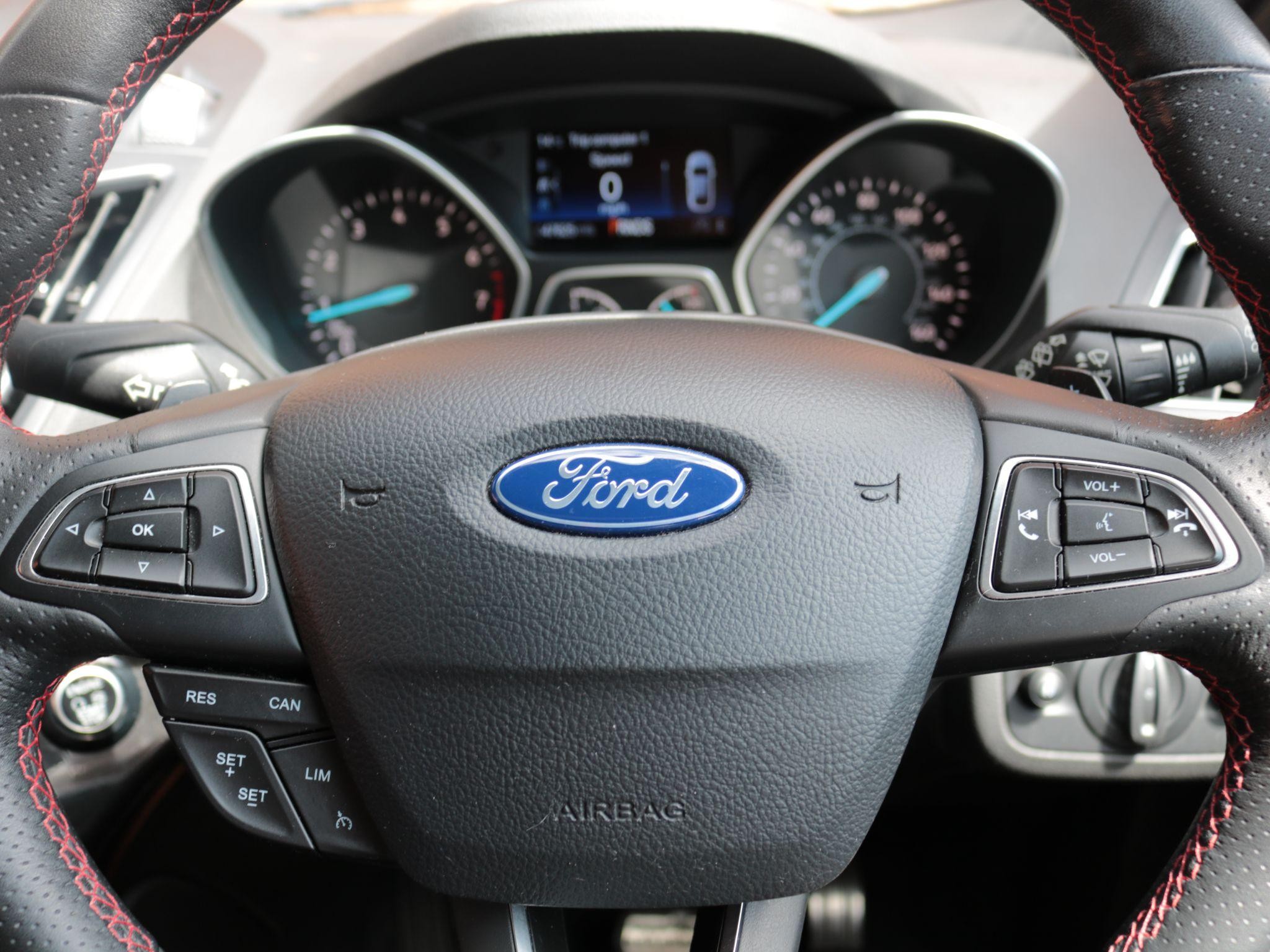 Ford Kuga Image 15