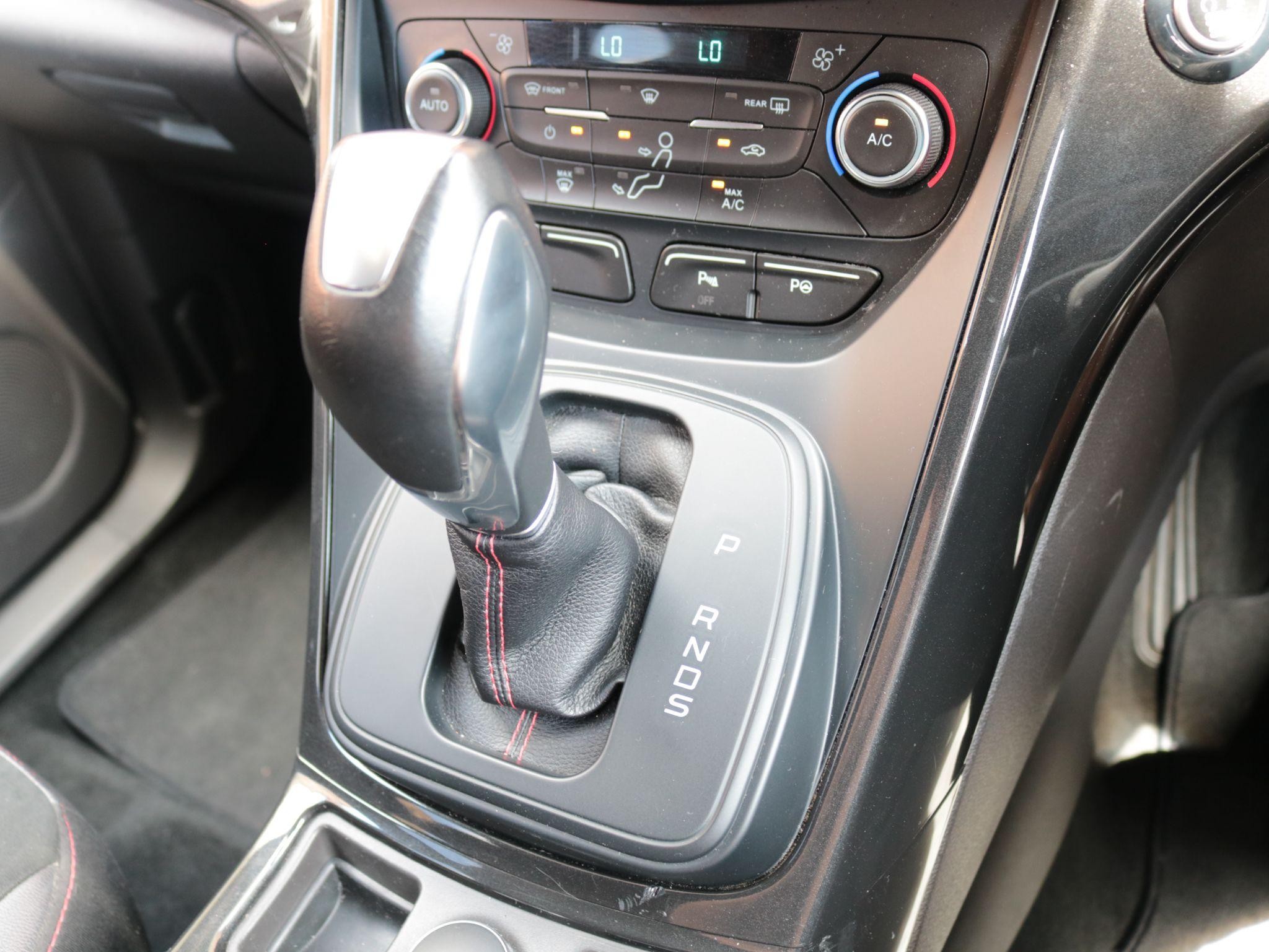 Ford Kuga Image 19