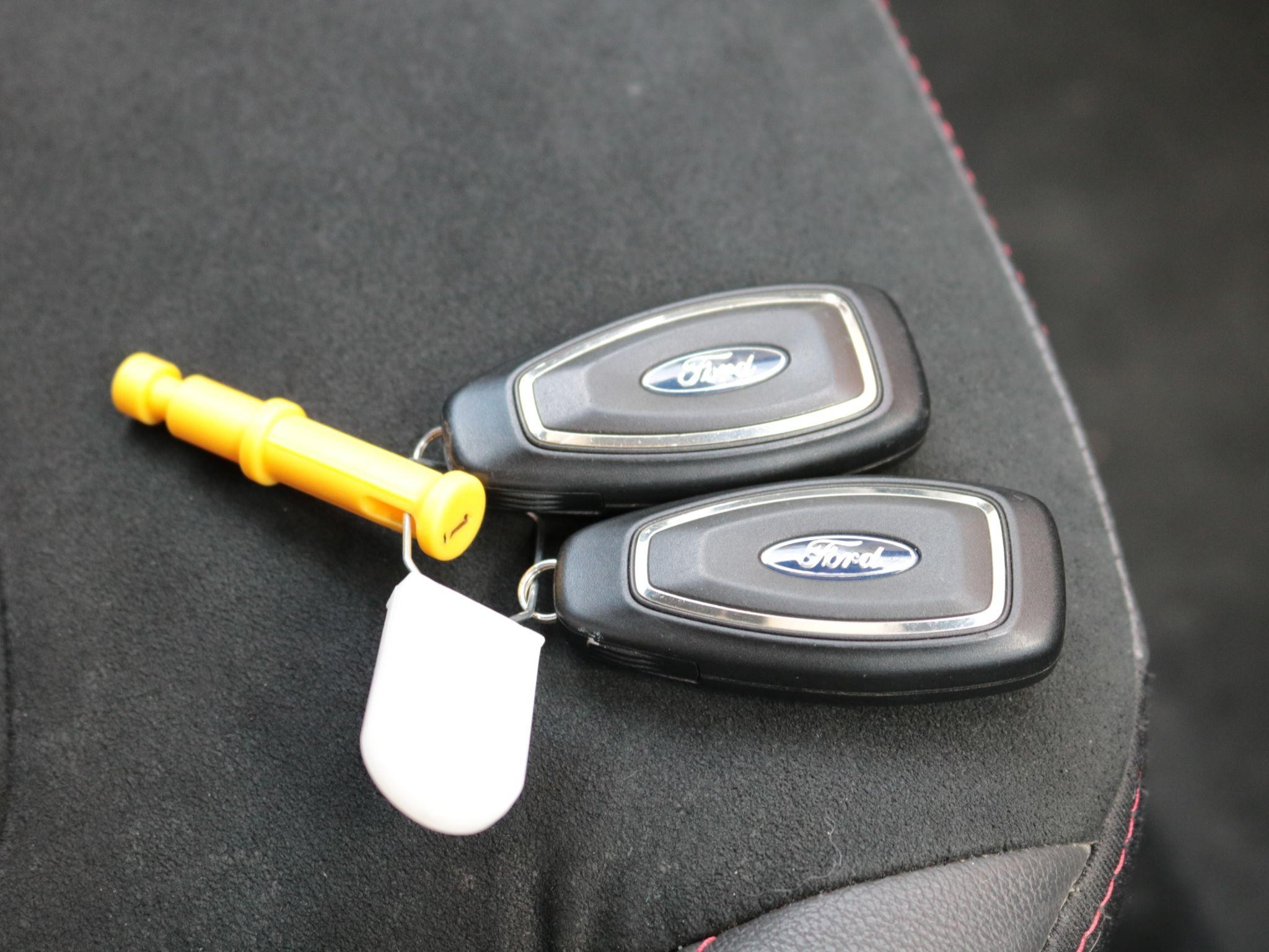 Ford Kuga Image 26