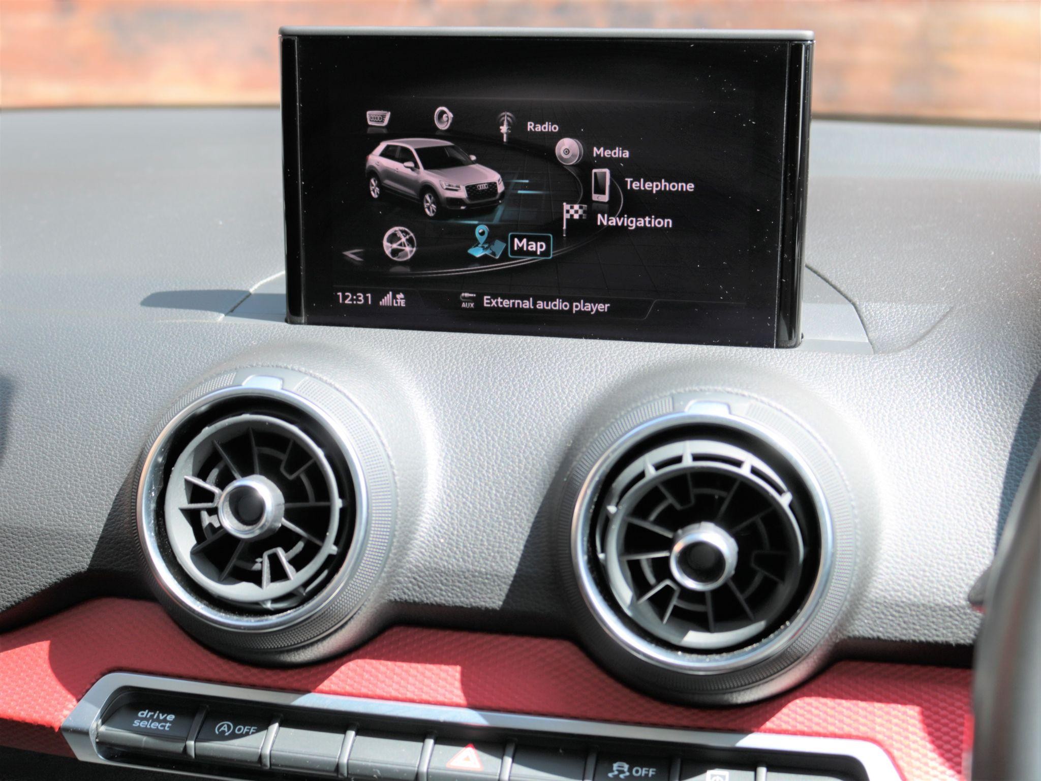 Audi Q2 Image 18