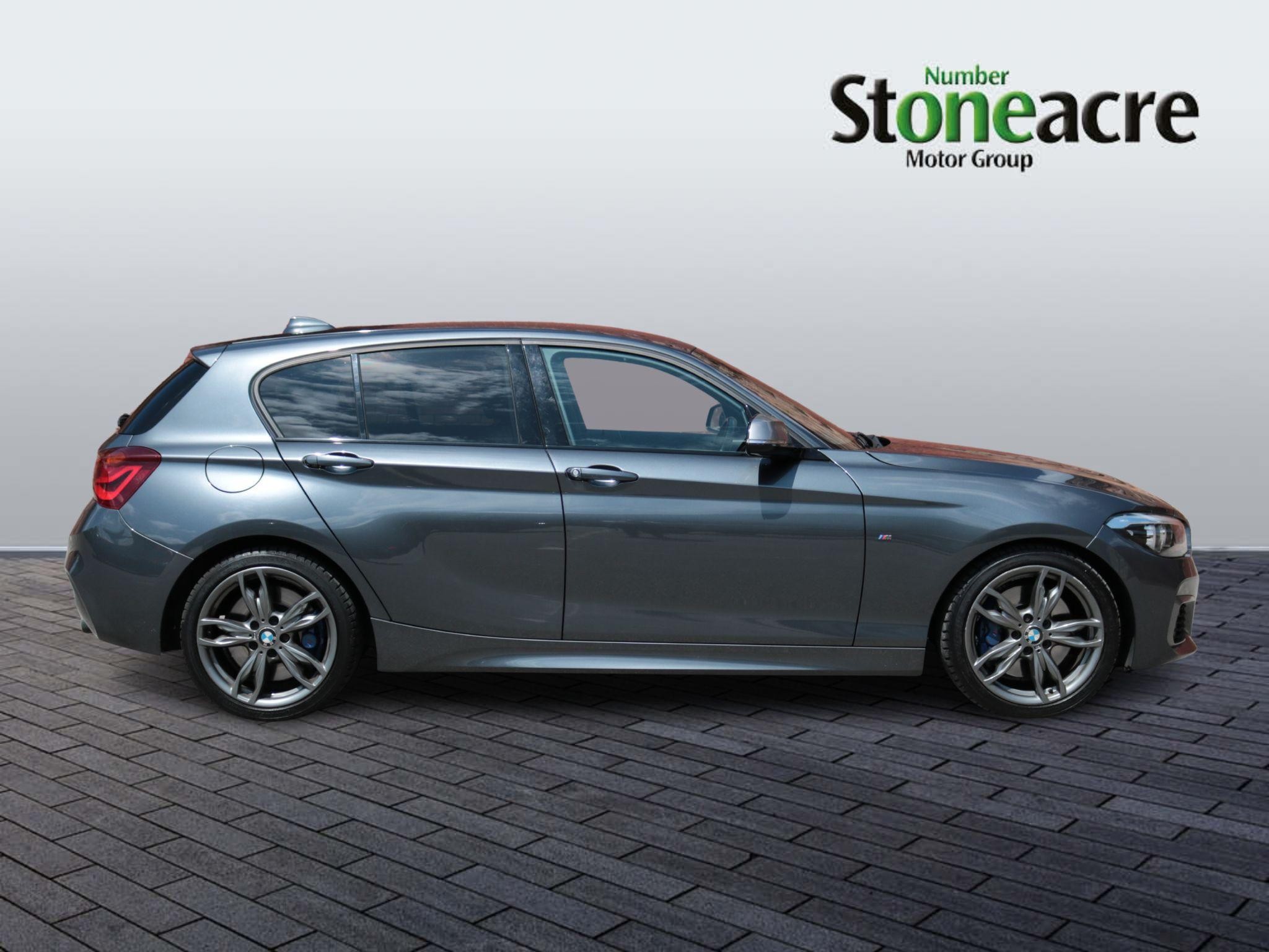 BMW 1 Series Image 7