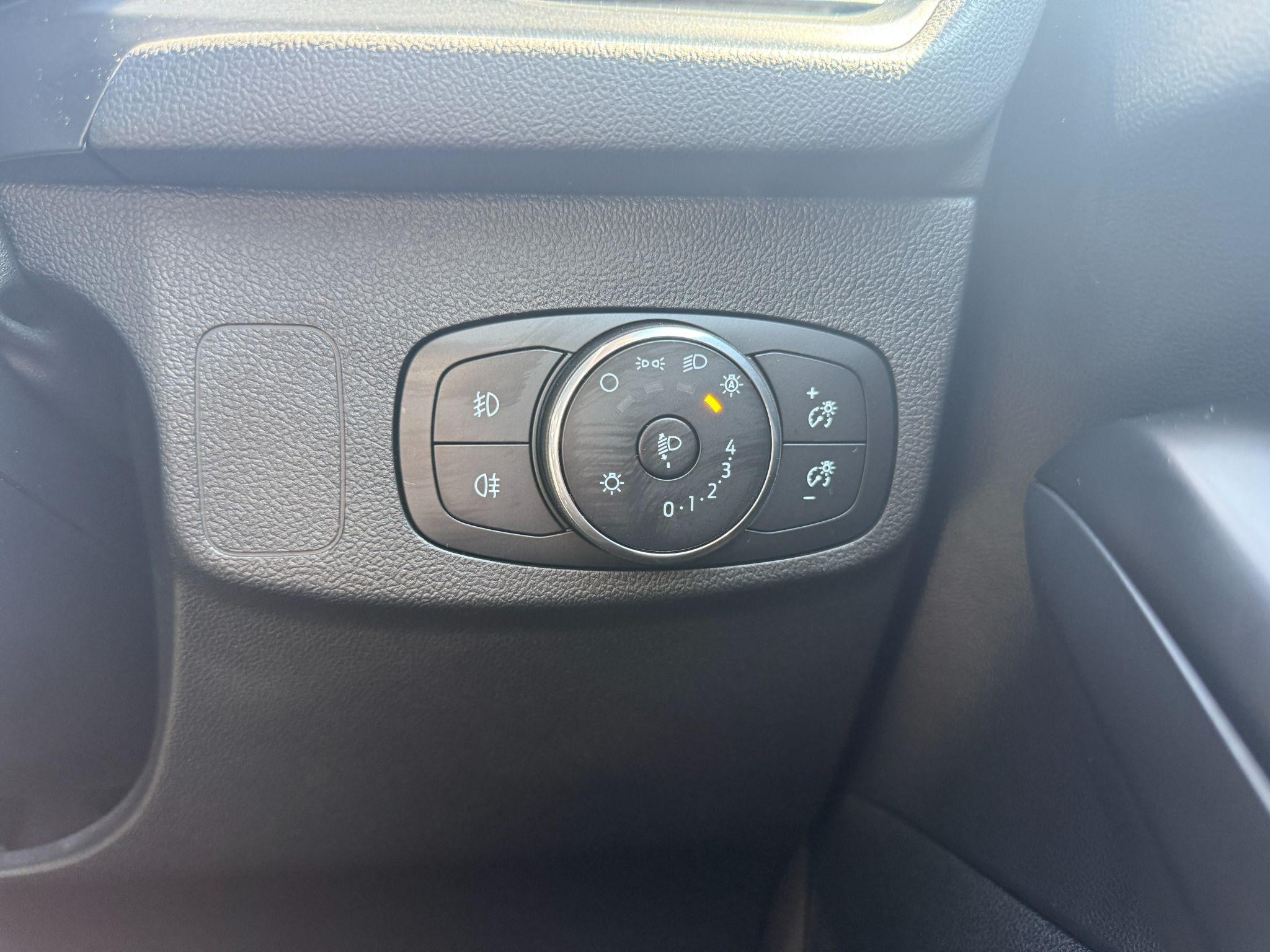 Ford Focus Image 14