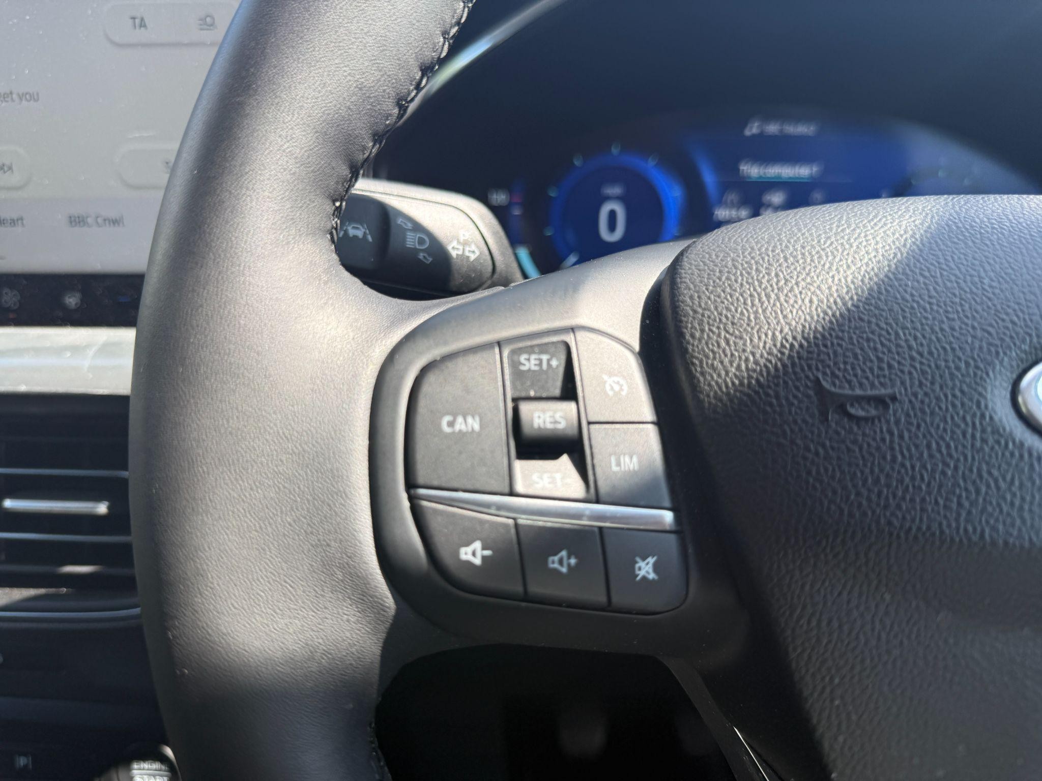 Ford Focus Image 18