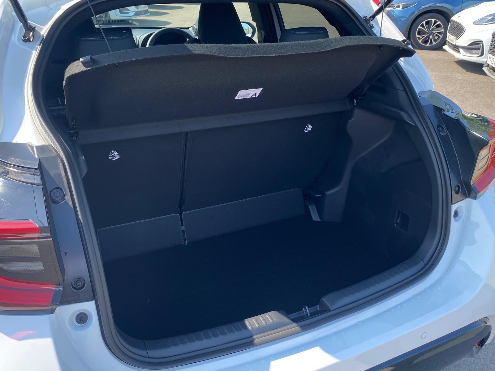 Mazda2 Hybrid Image 14