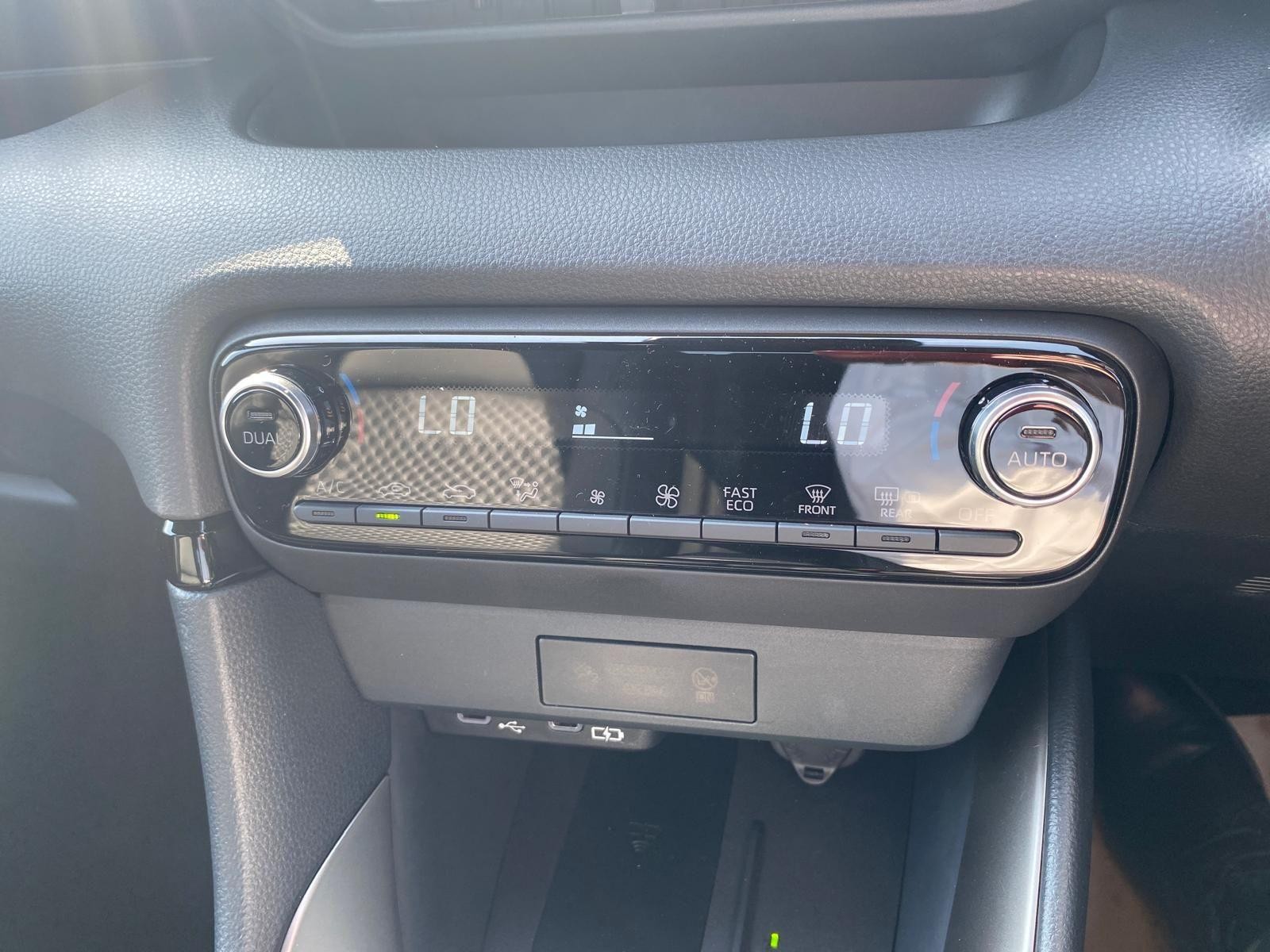Mazda2 Hybrid Image 17